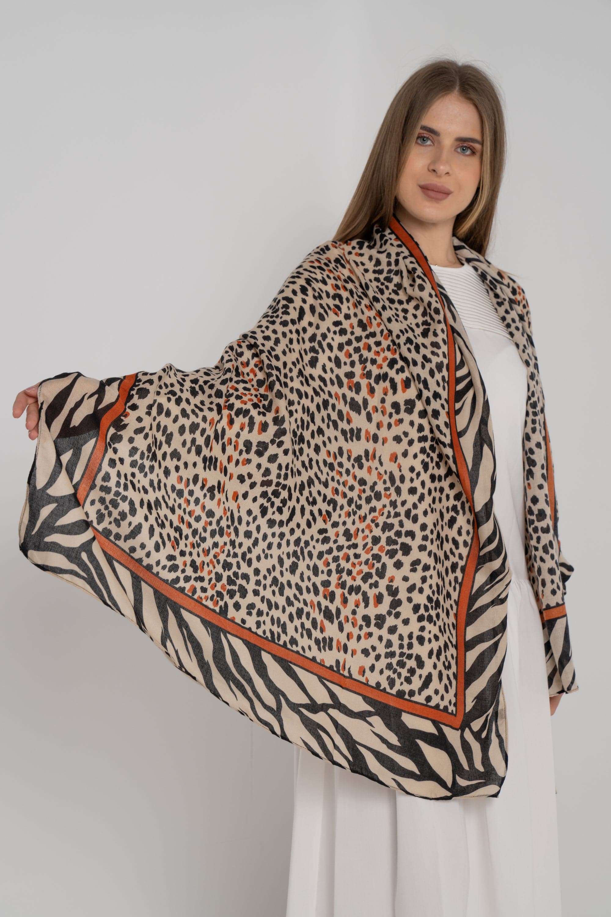 نتشي سكارف منقوش طويل برتقالي