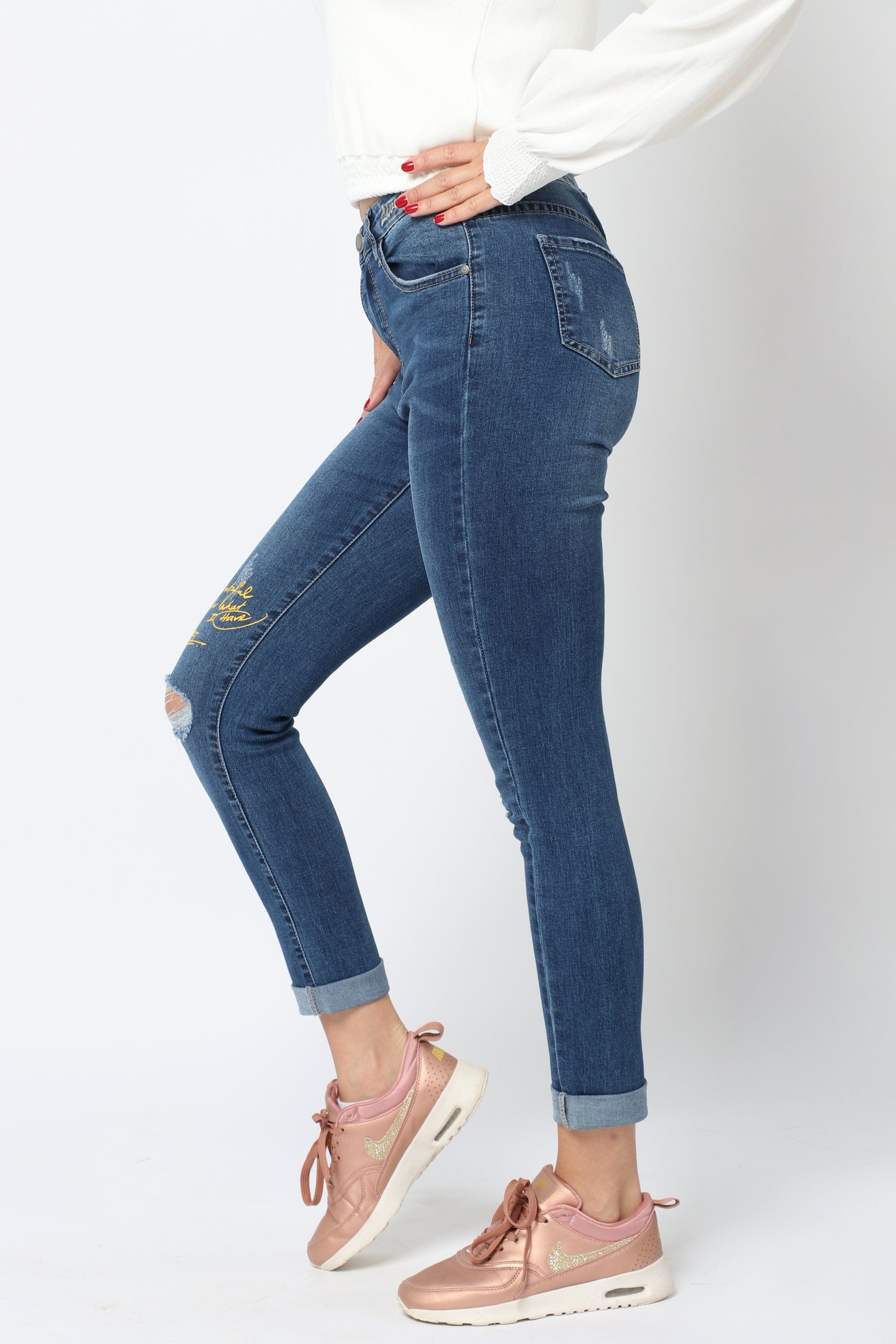 نتشي بنطلون جينز مقطع طويل بجيوب وسحاب نسائي