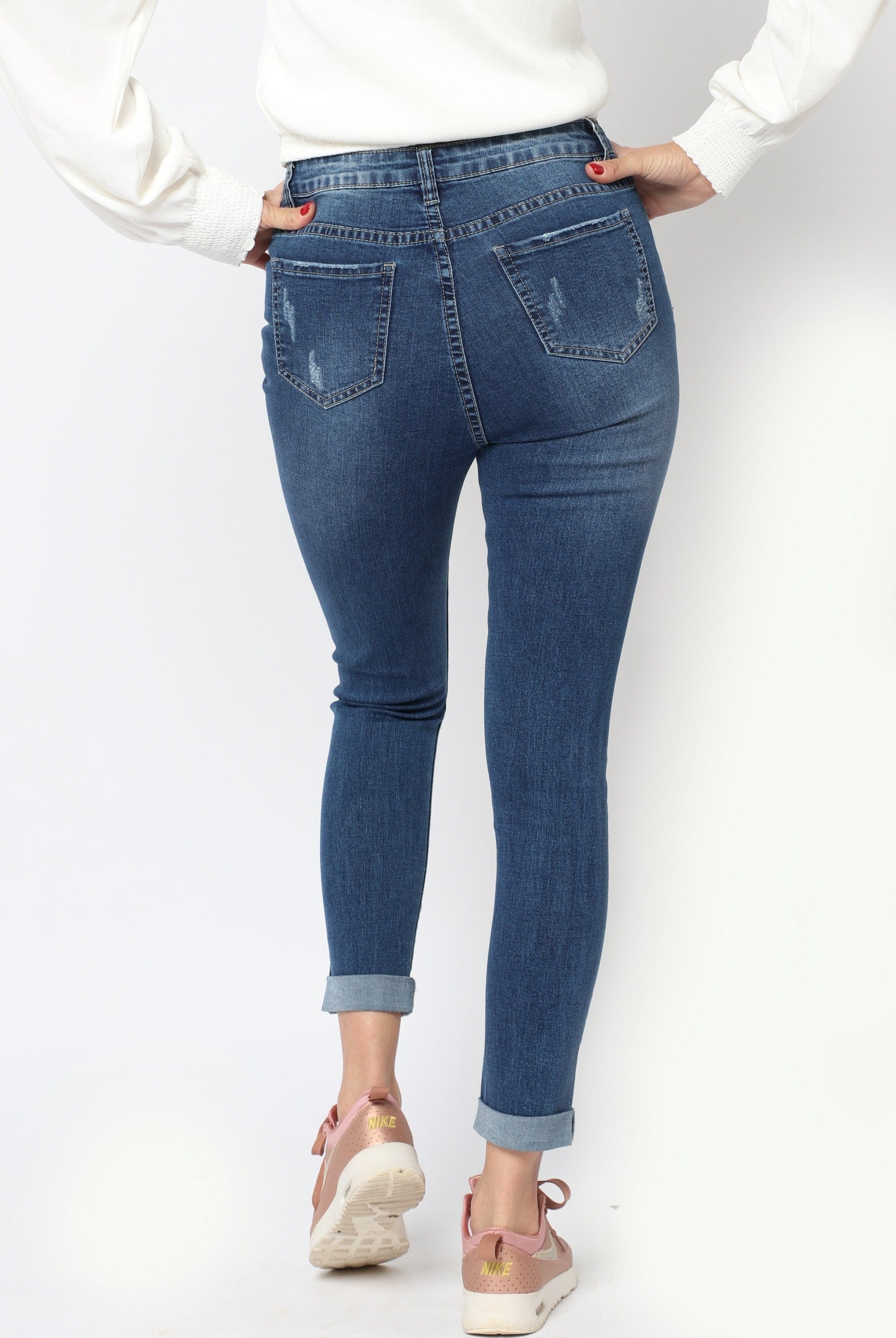 نتشي بنطلون جينز مقطع طويل بجيوب وسحاب نسائي