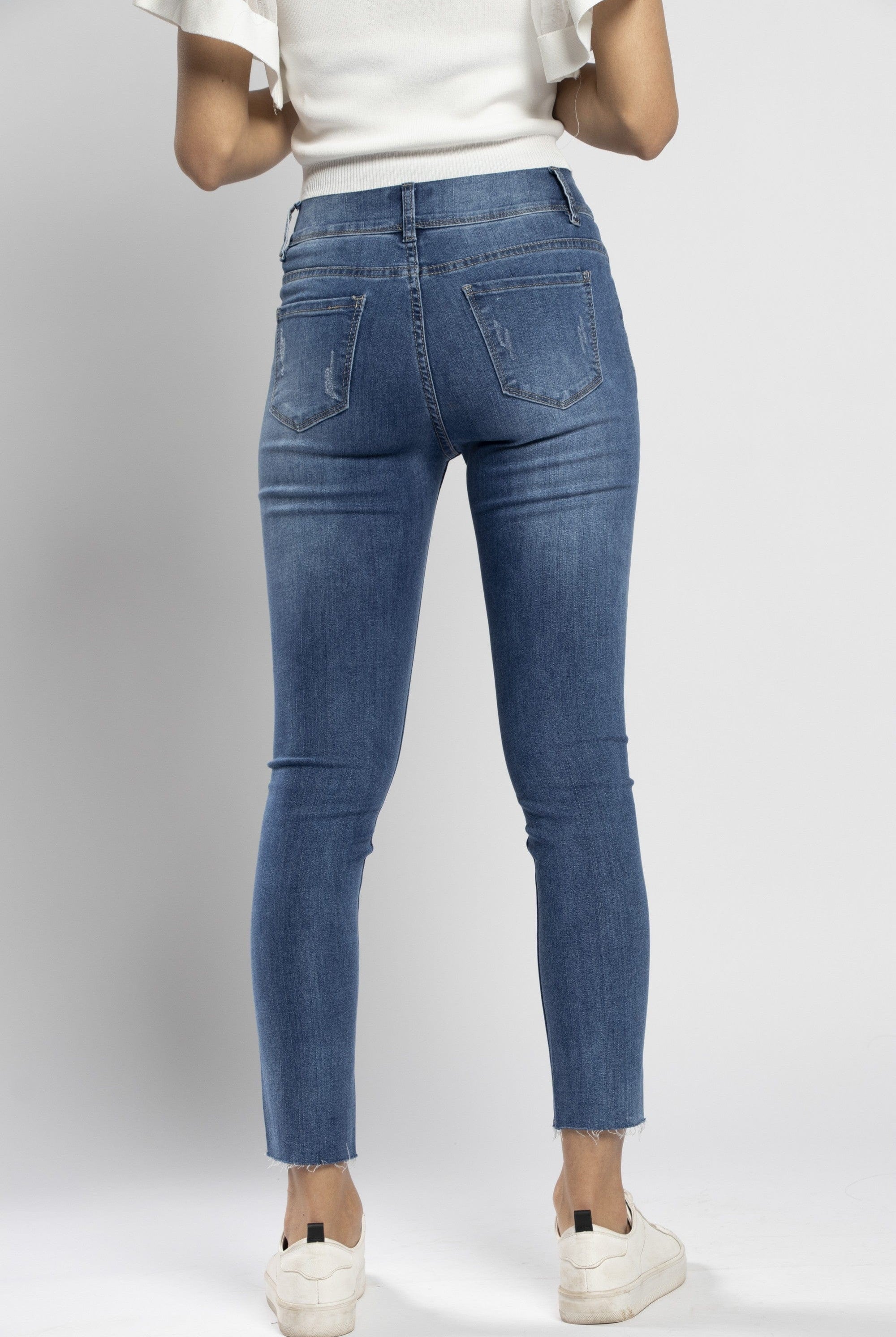 نتشي بنطلون جينز سكيني مصمم مع قطع طويل نسائي