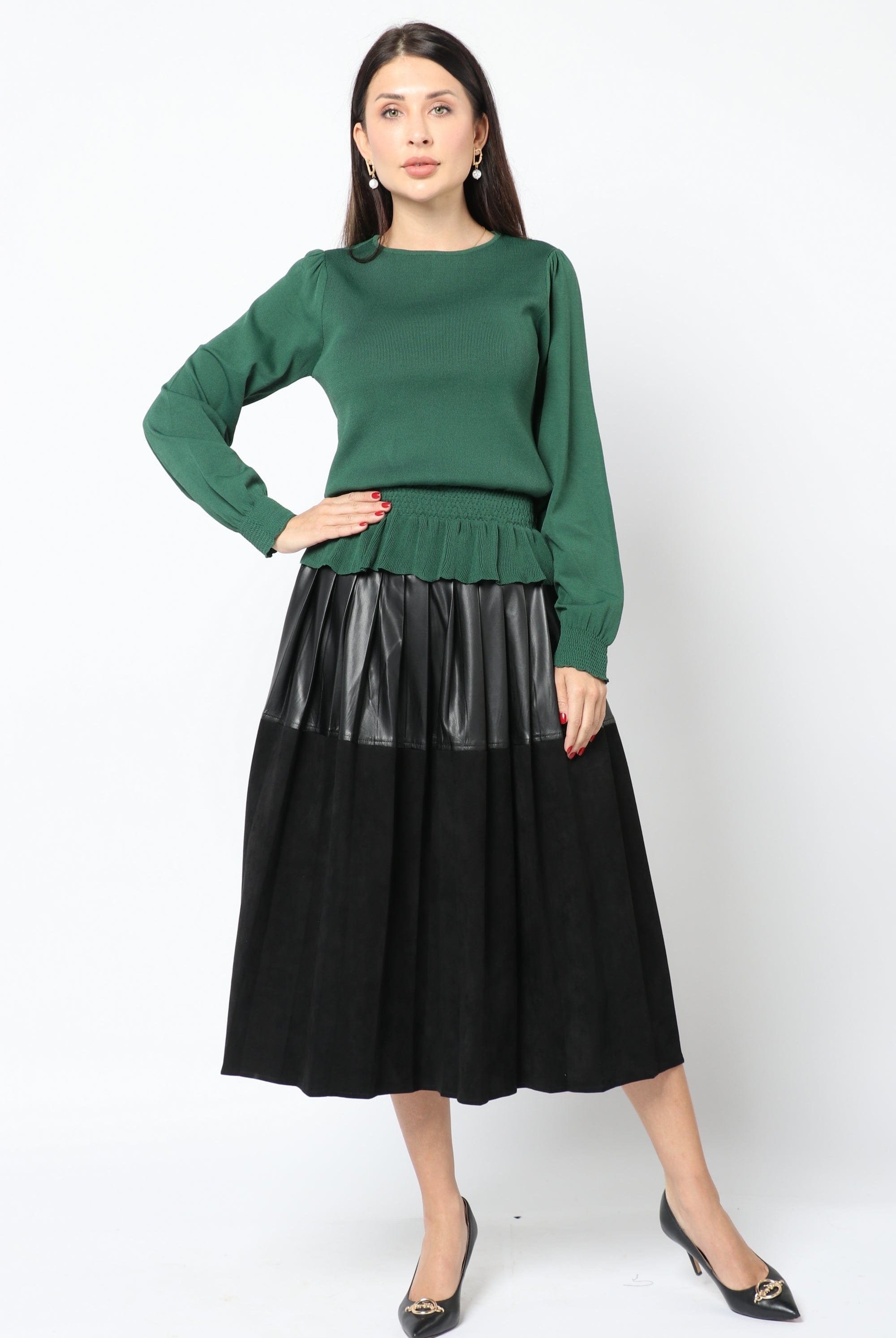 نتشي بلوزة واسعة مخصرة كم طويل