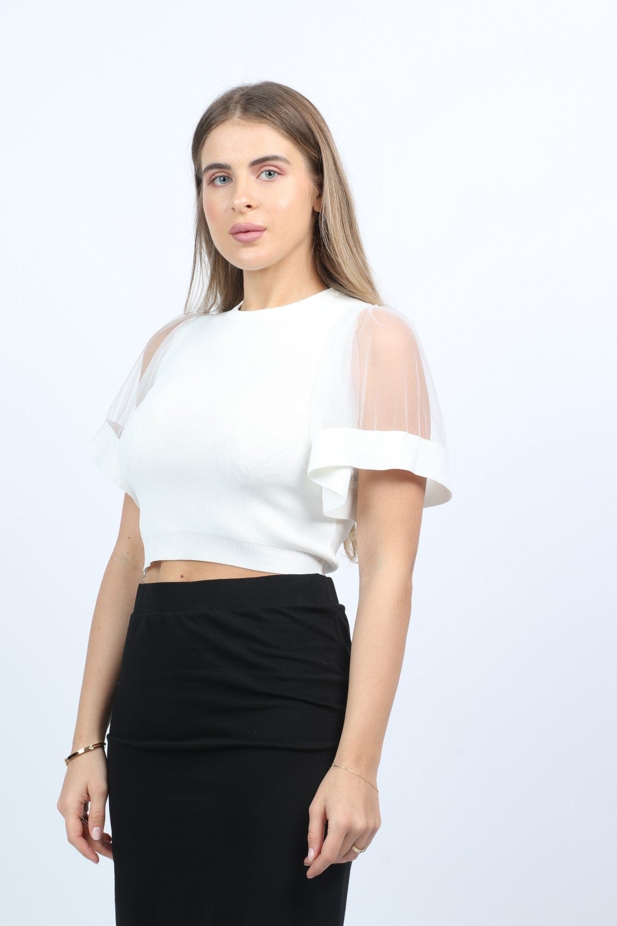 نتشي بلوزة نص بطن سادة بأكمام شيفون شفافة واسعة نسائي