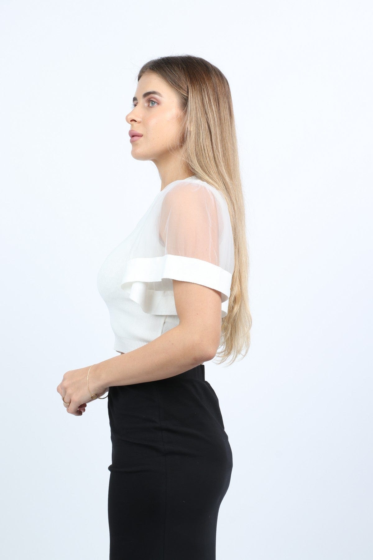 نتشي بلوزة نص بطن سادة بأكمام شيفون شفافة واسعة نسائي