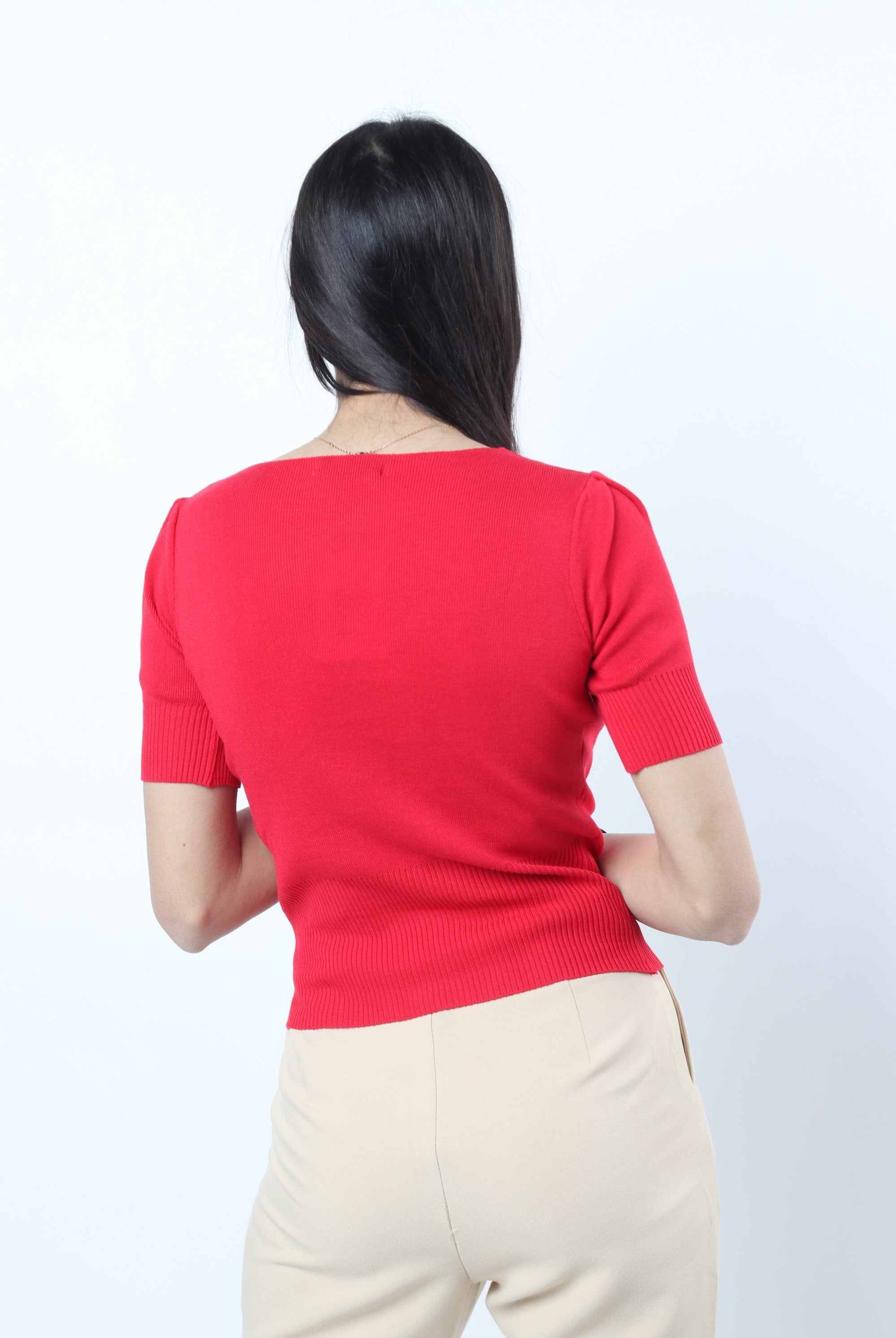 نتشي بلوزة قطنية مكشكشة من الصدر كم قصير نسائي