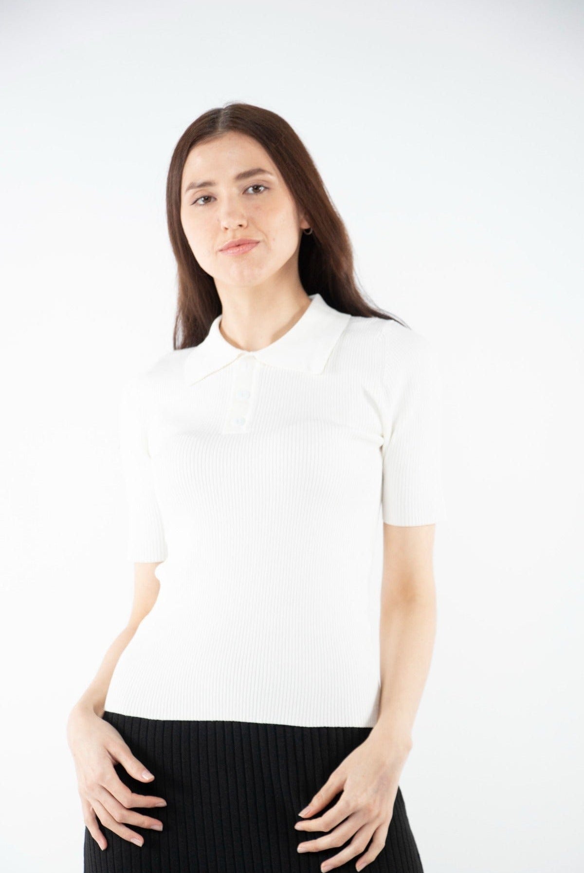 نتشي بلوزة قطن سادة نسائية نص كم