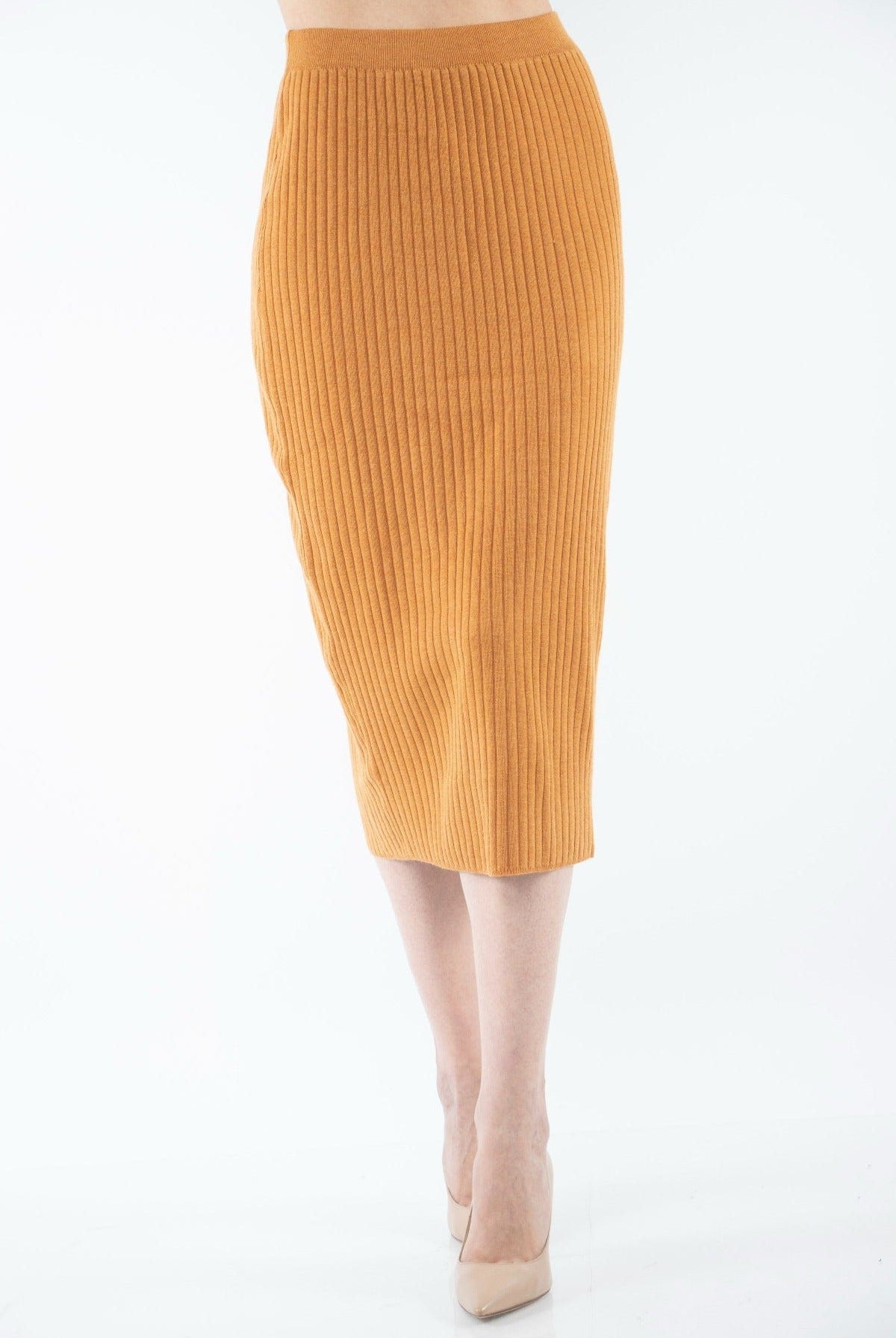 نتشي تنورة ميدي محبوكة بتصميم مضلع سادة