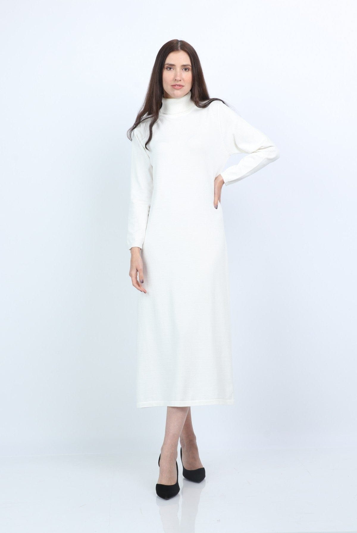 نتشي فستان ميدي صوف شتوي بأكمام طويلة