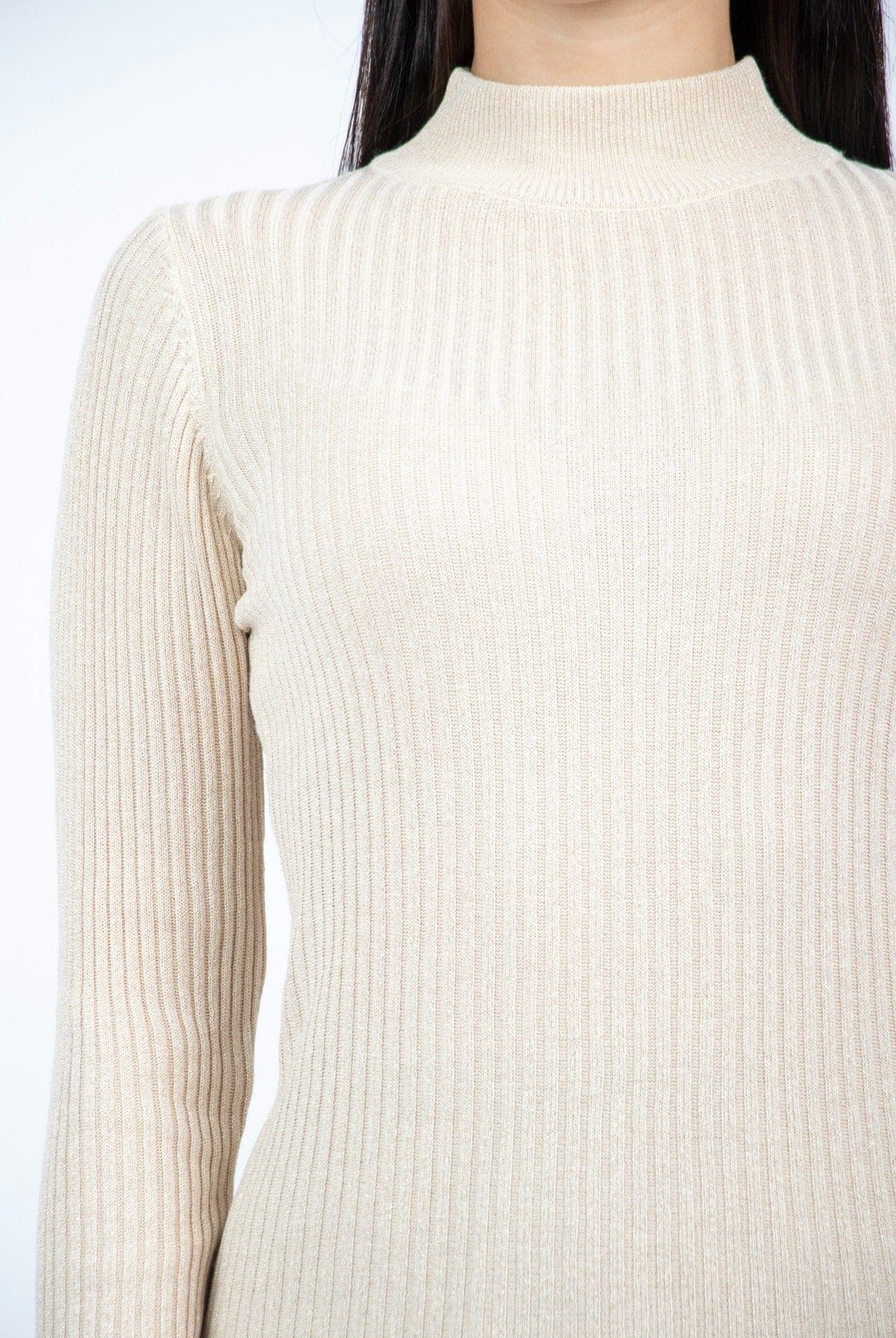 نتشي بلوزة مضلعة رقبة قصيرة كم طويل نسائي