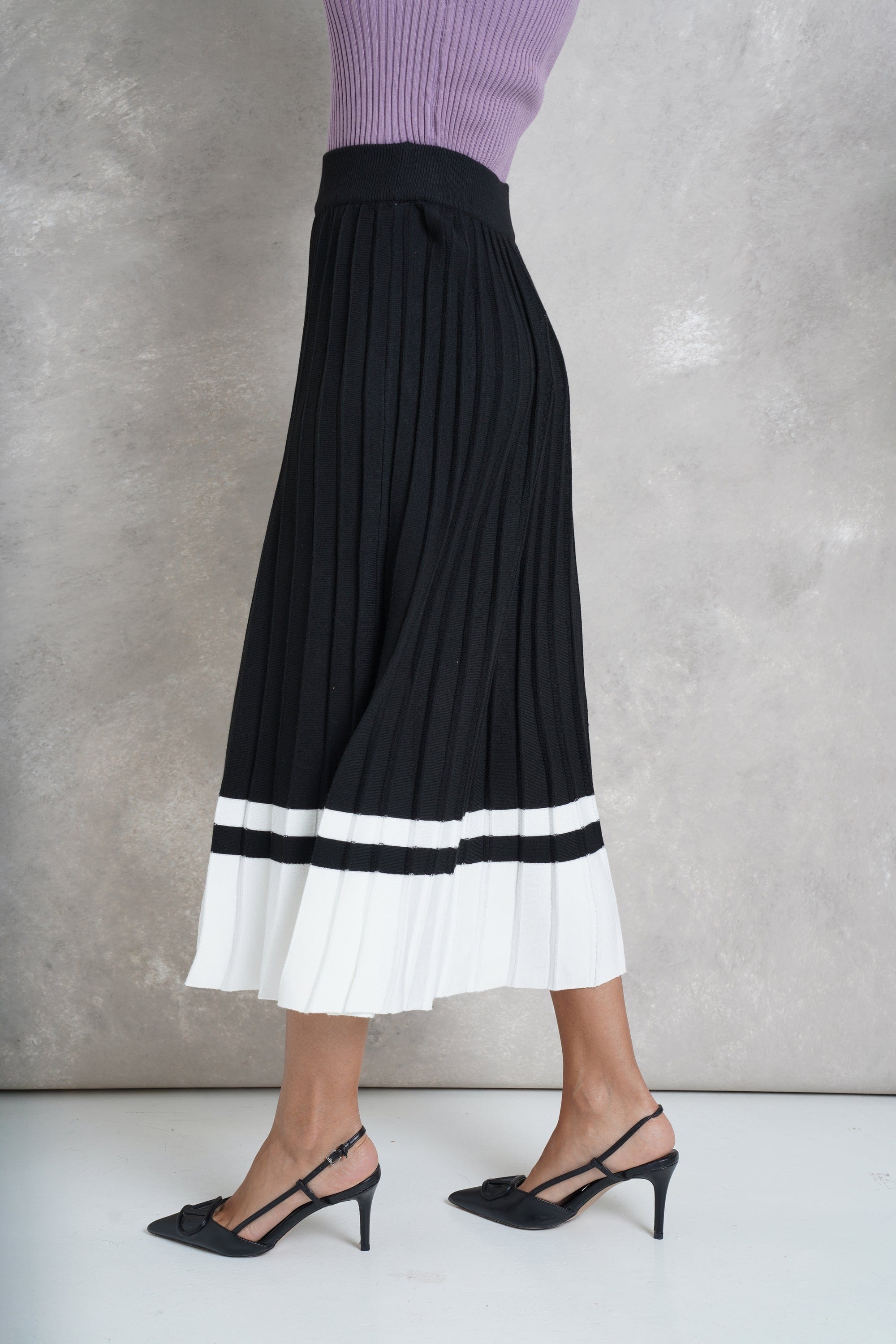 نتشي تنورة ميدي منسوجة بليسية