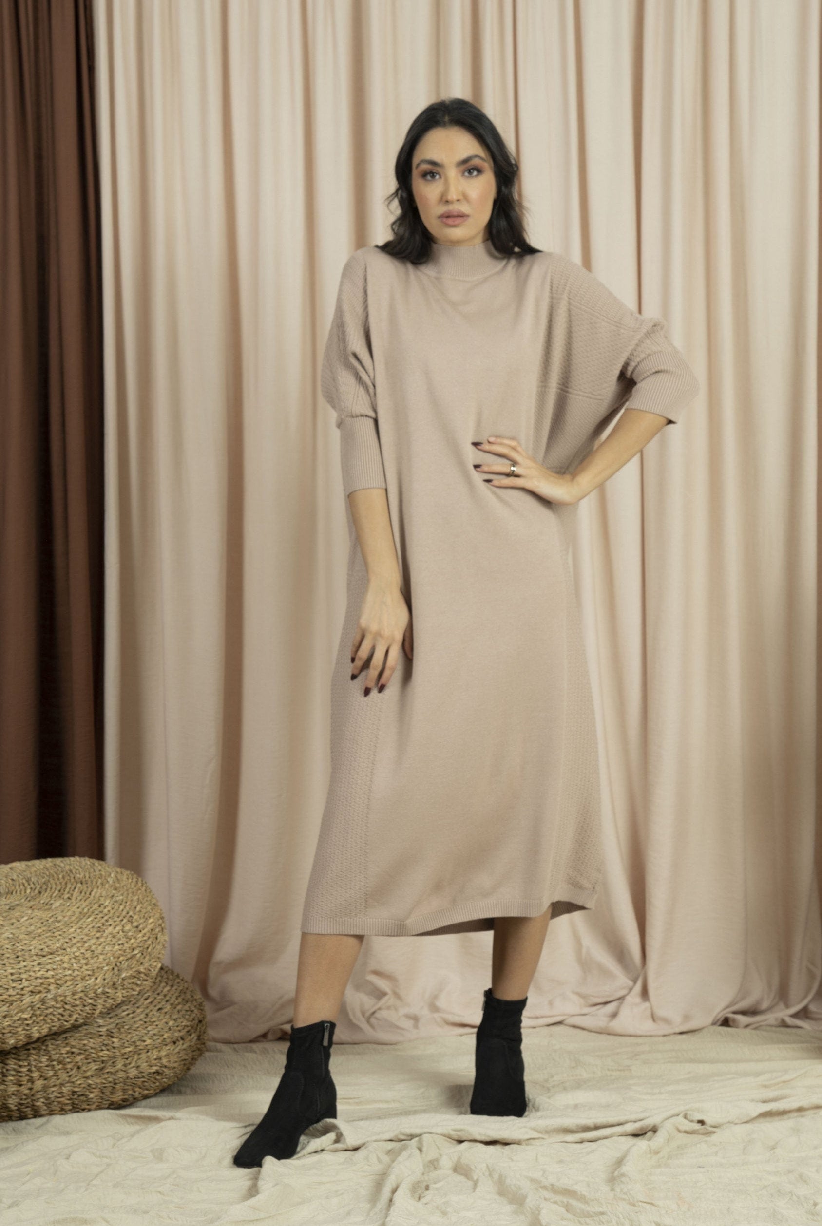 نتشي فستان شتوي ميدي طويل نسائية منسوجة