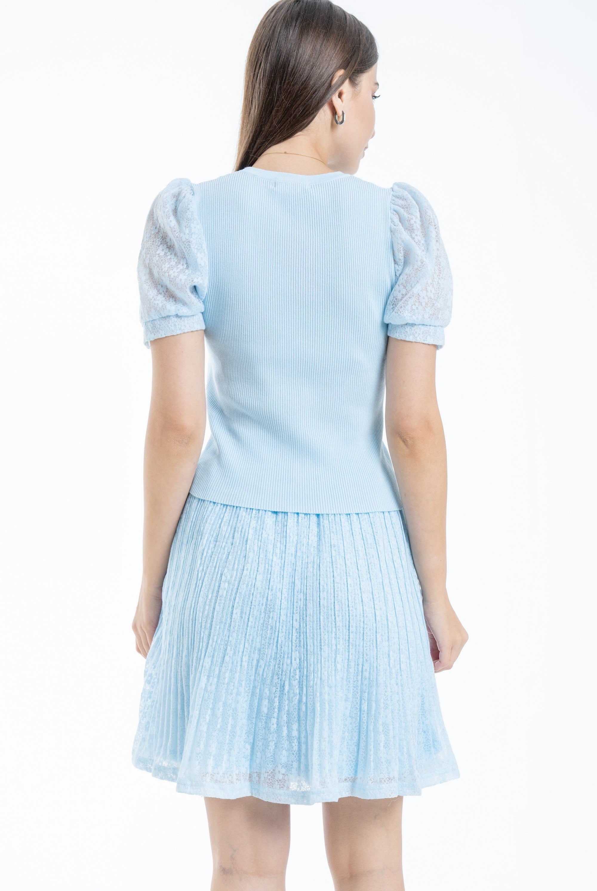 نتشي توب مضلع كم قصير بف شيفون نسائي