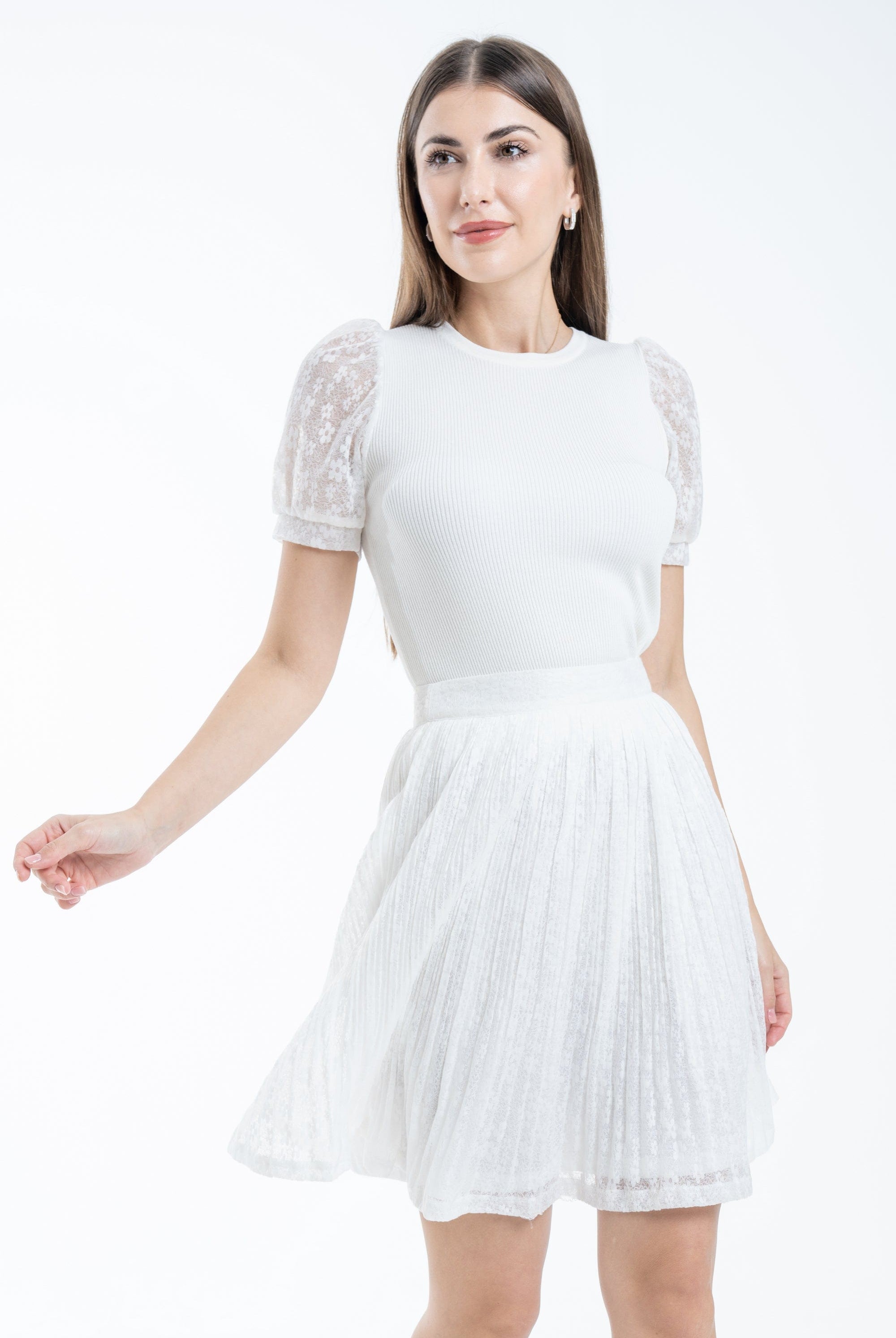 نتشي توب مضلع كم قصير بف شيفون نسائي