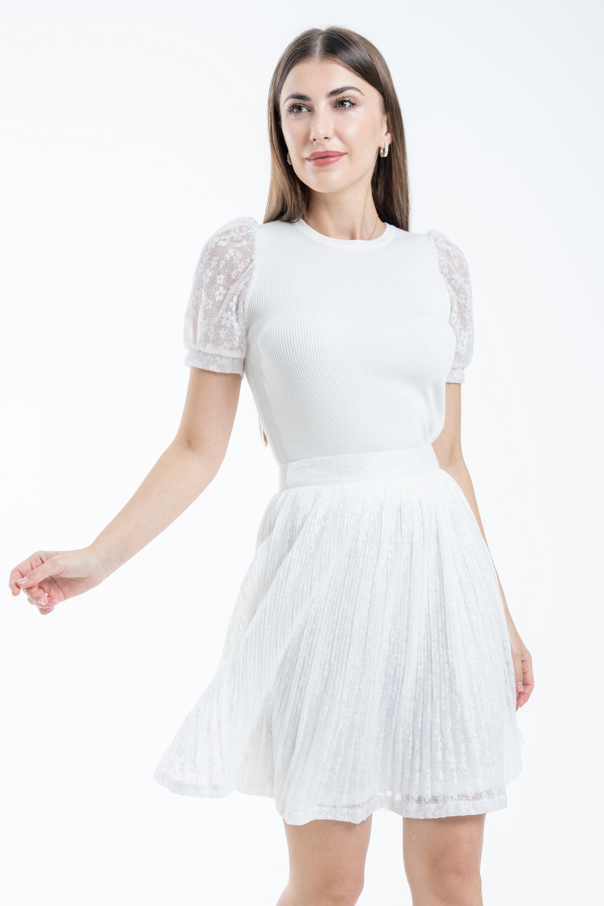 نتشي توب مضلع كم قصير بف شيفون نسائي