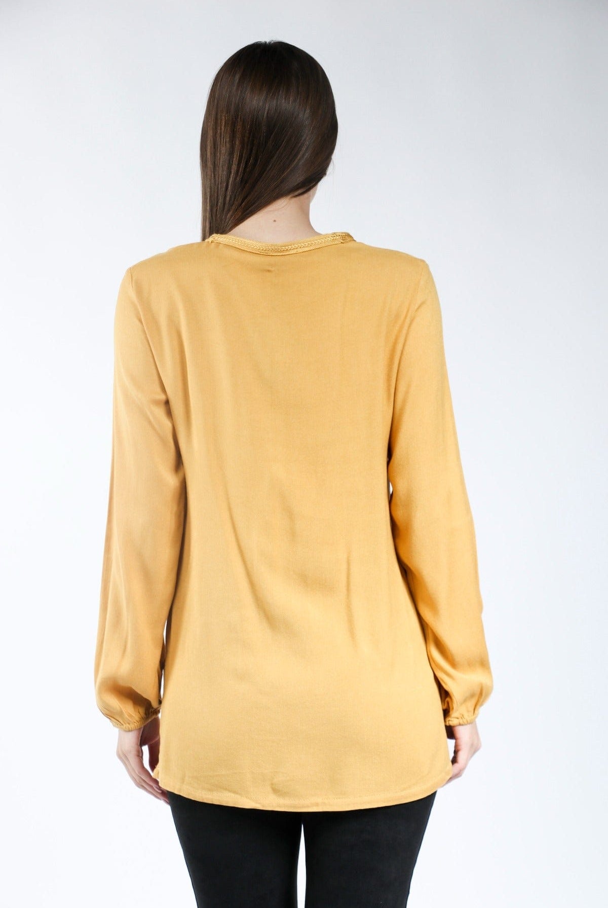 ديامانتين بلوزة مغربية مطرزة من الصدر كم طويل نسائي