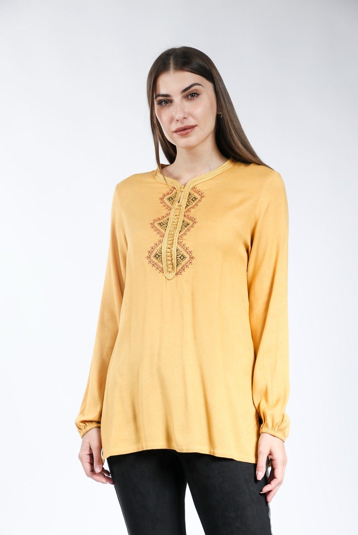 ديامانتين بلوزة مغربية مطرزة من الصدر كم طويل نسائي