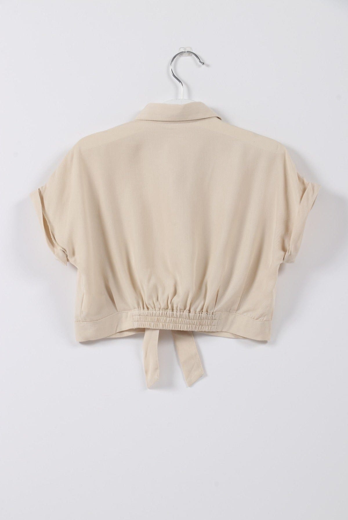 جينجرسنابس بلوزة بناتي نص بطن بجيوب أمامية كم قصير بناتي كاكي فاتح