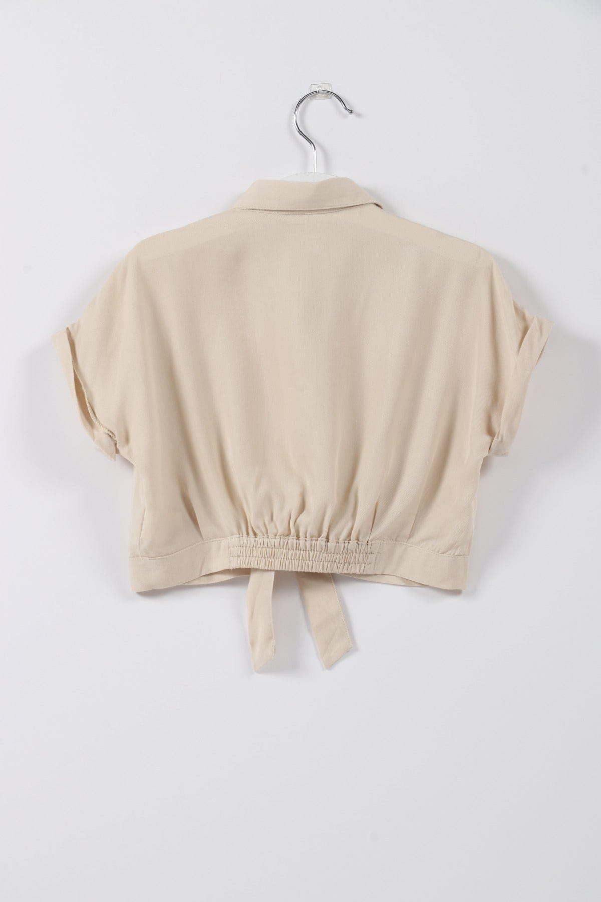 جينجرسنابس بلوزة بناتي نص بطن بجيوب أمامية كم قصير بناتي كاكي فاتح