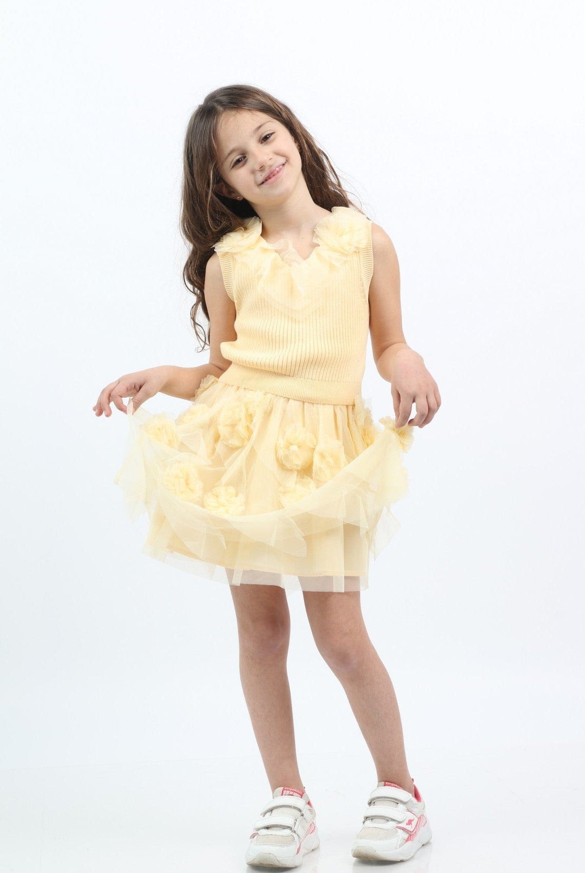 جينجرسنابس تنورة بناتي تل مزينة بالورد كريمي