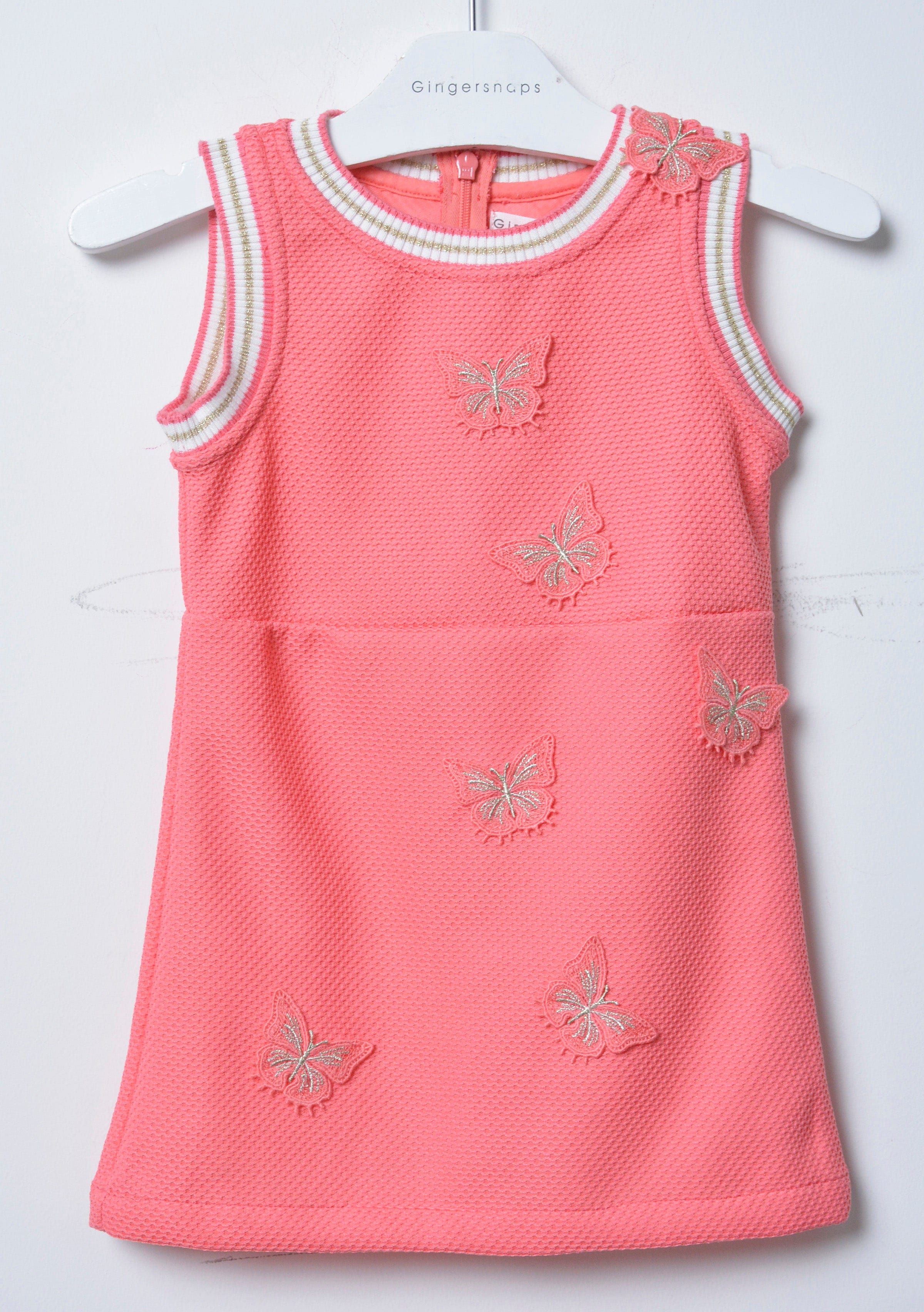 جينجرسنابس فستان كت بناتي بنقشة علي الصدر وردي صدفي