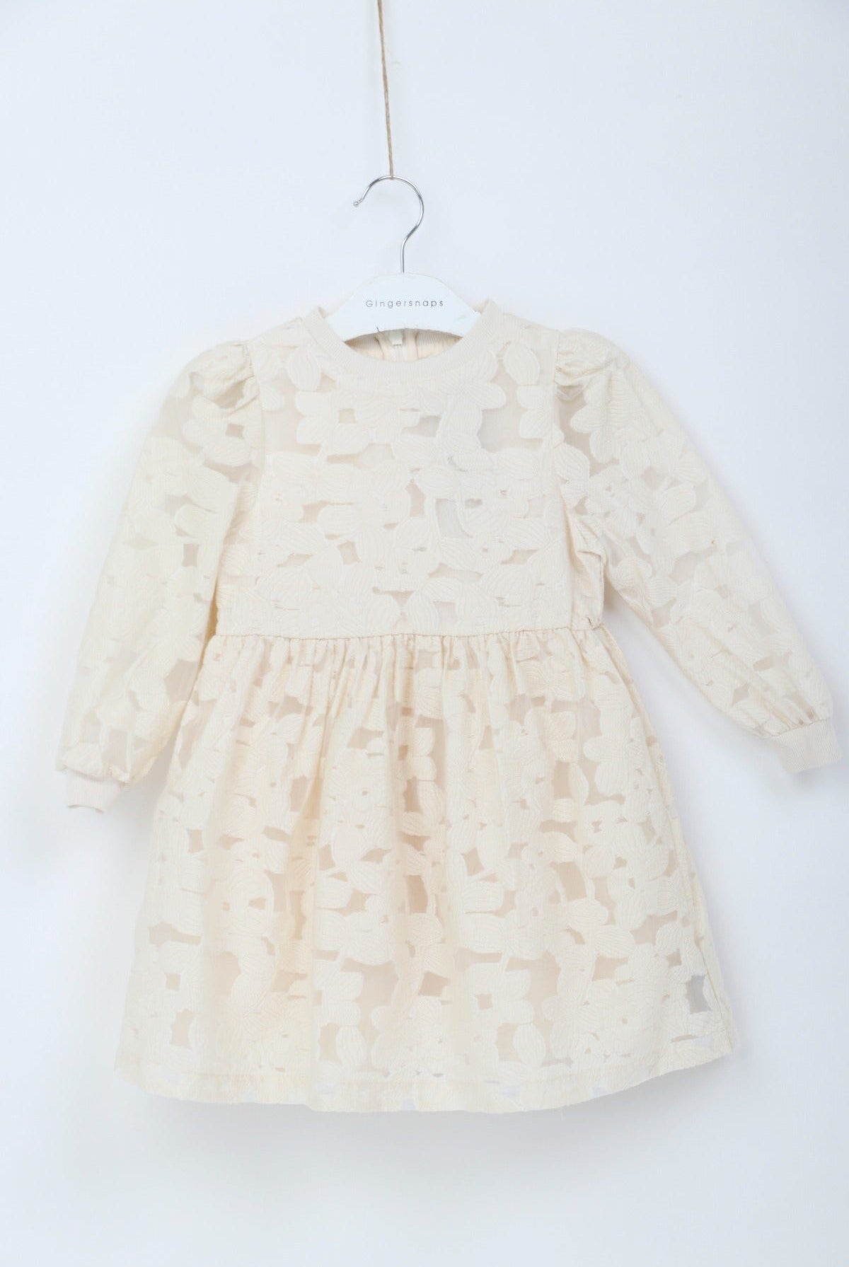 جينجرسنابس فستان بناتي منقوش شفاف كم طويل كريمي