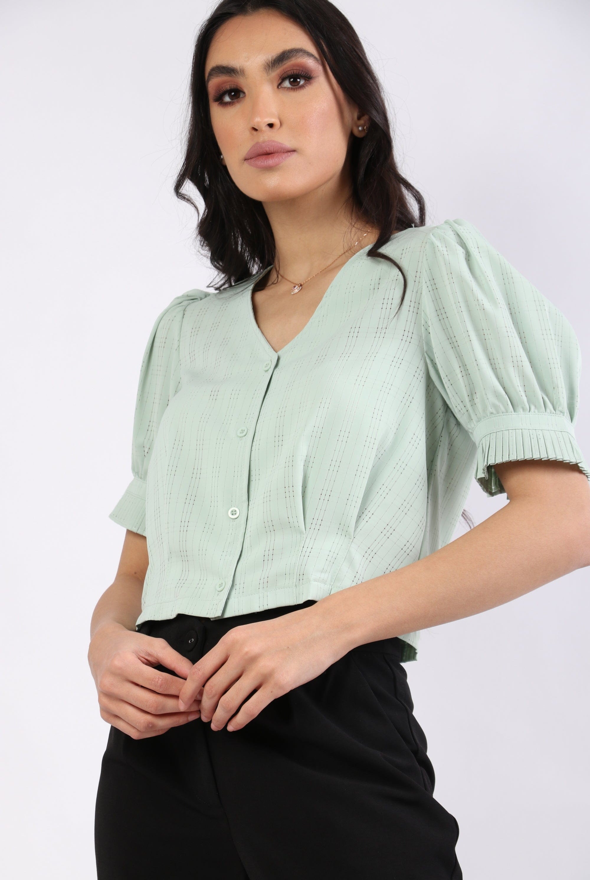 نتشي قميص قصير سبعة بأزرار أمامية كم قصير بف نسائي