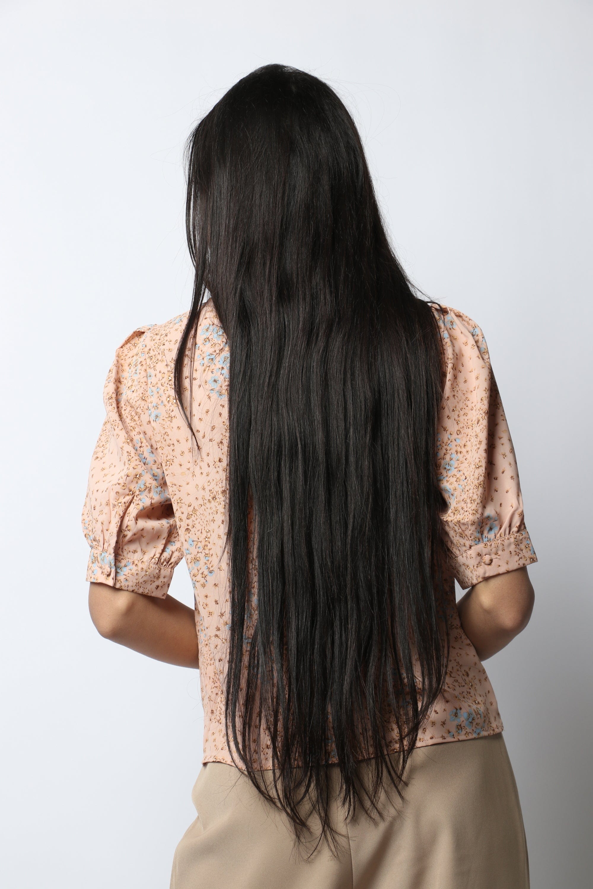 نتشي بلوزة مشجرة نص كم مفتوحة من الصدر نسائي