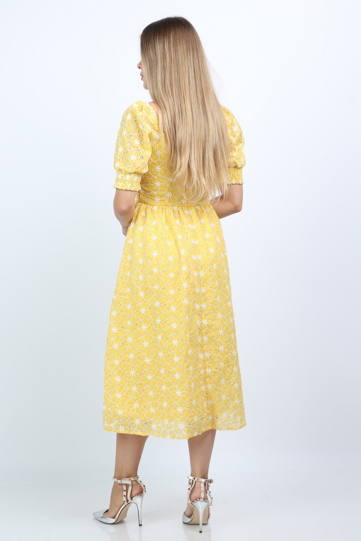 نتشي فستان ميدي منقوش نسائي