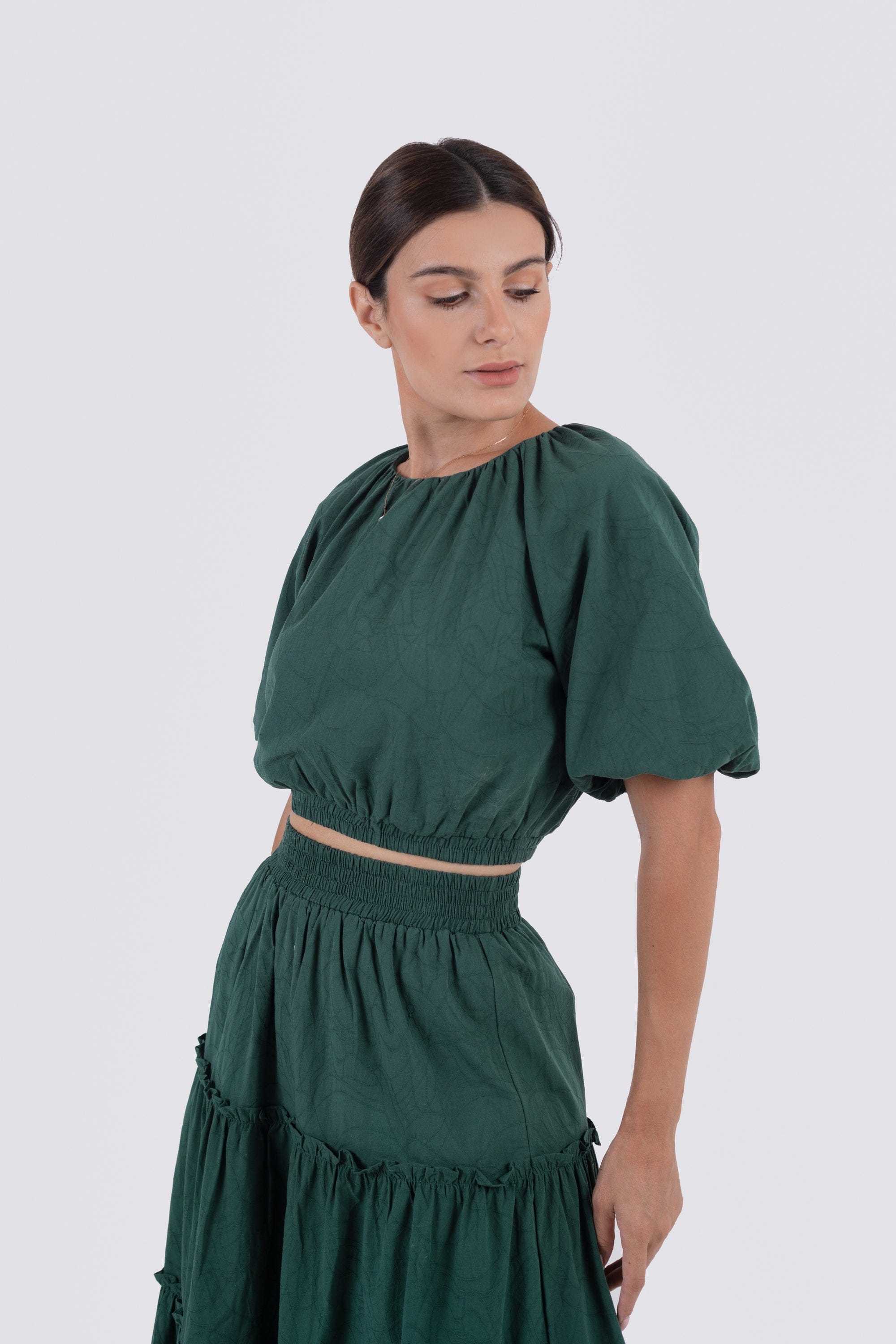 نتشي بلوزة أوفر سايز مخصرة كم منفوخ قصير نسائي