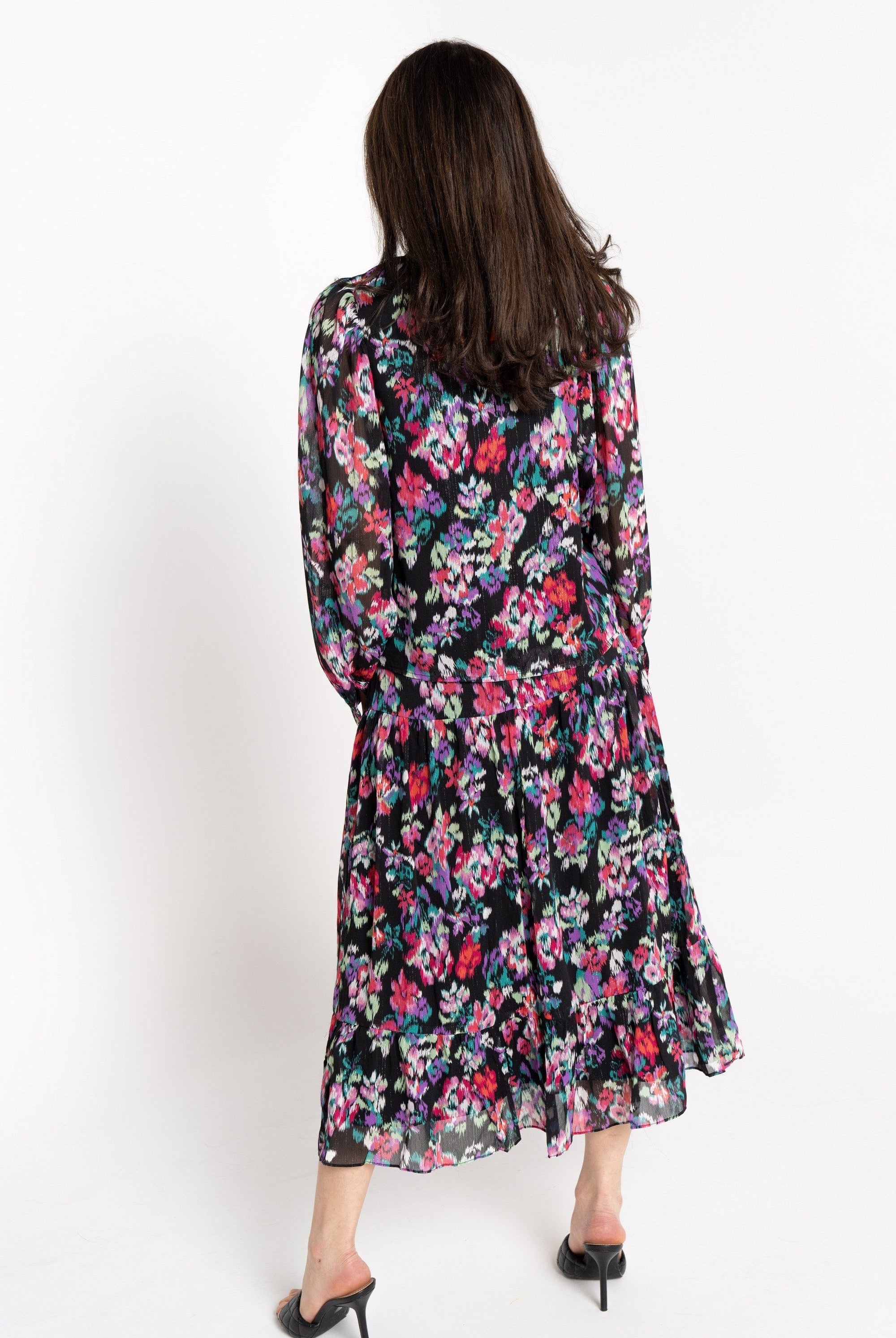 نتشي تنورة ميدي مشجرة بكسرات