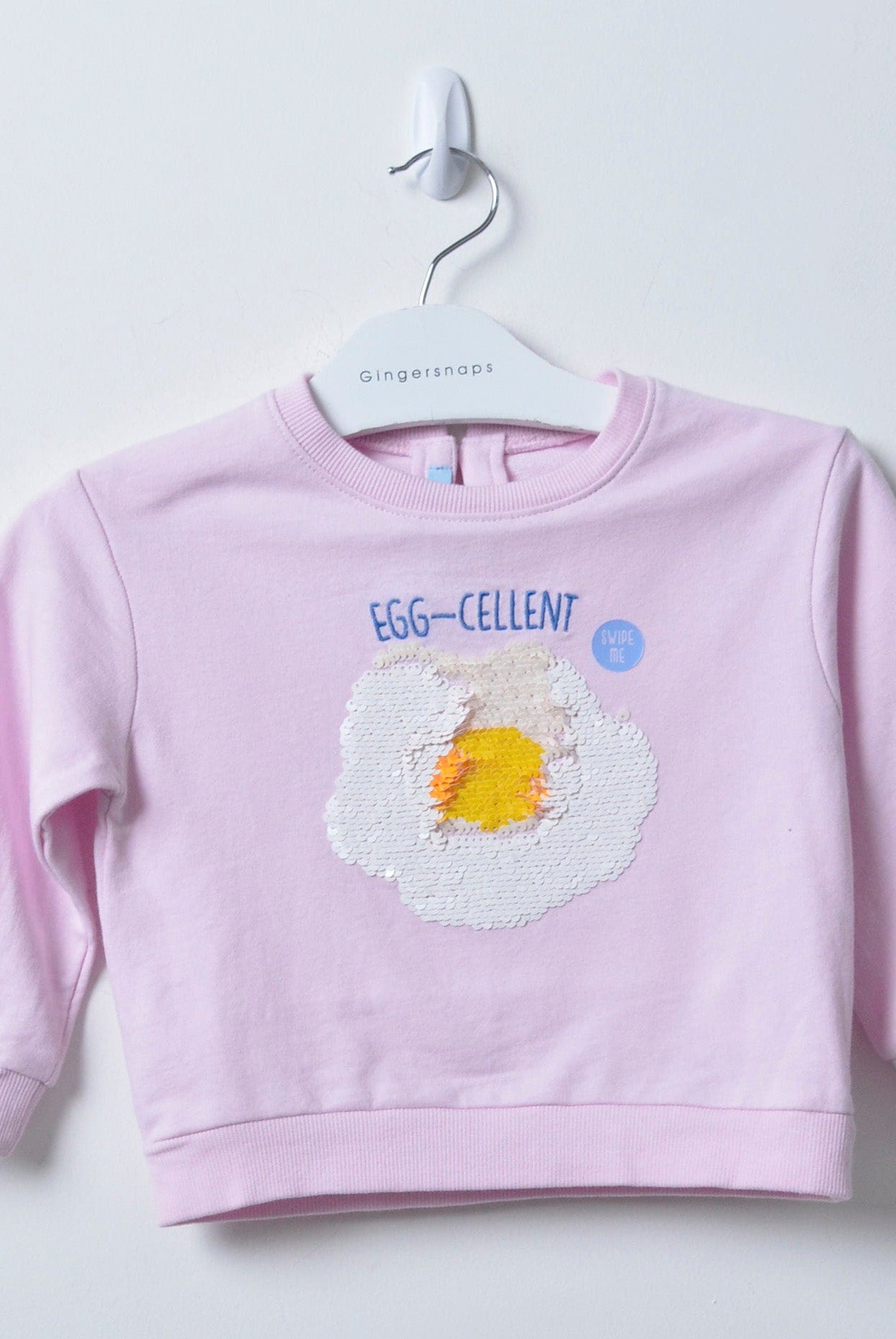 جينجرسنابس بلوزه بناتي بكم بوردة علي الصدر بينك