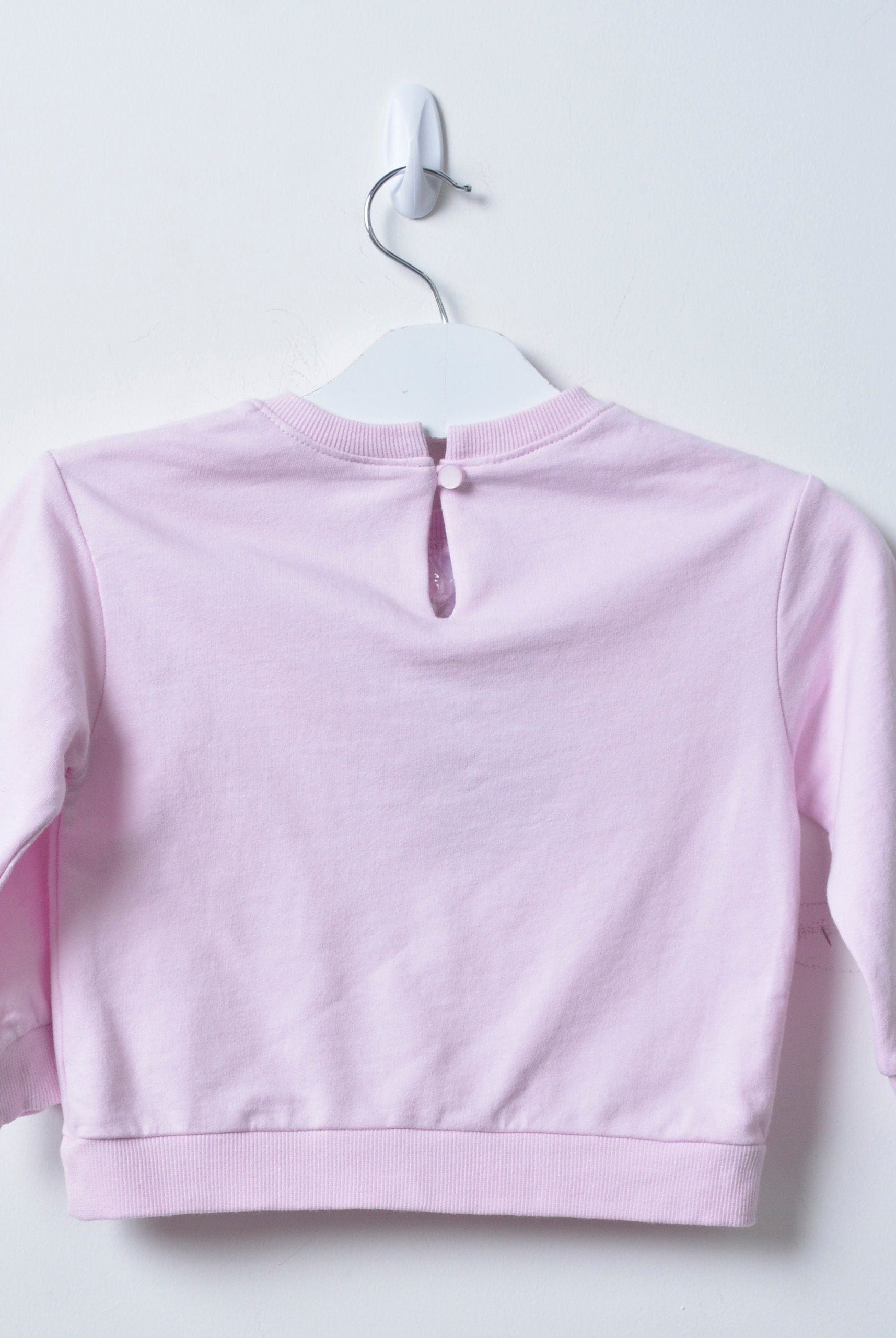 جينجرسنابس بلوزه بناتي بكم بوردة علي الصدر بينك