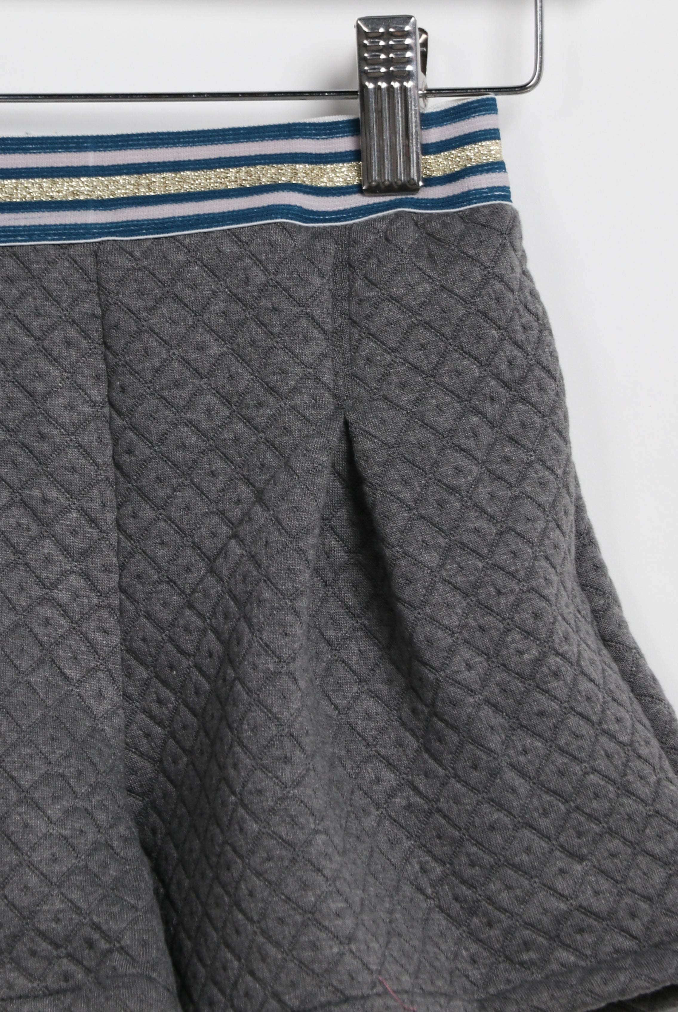 جينجرسنابس شورت بناتي مربعات بخصر مطاطي بخطوط عريضة رمادي غامق