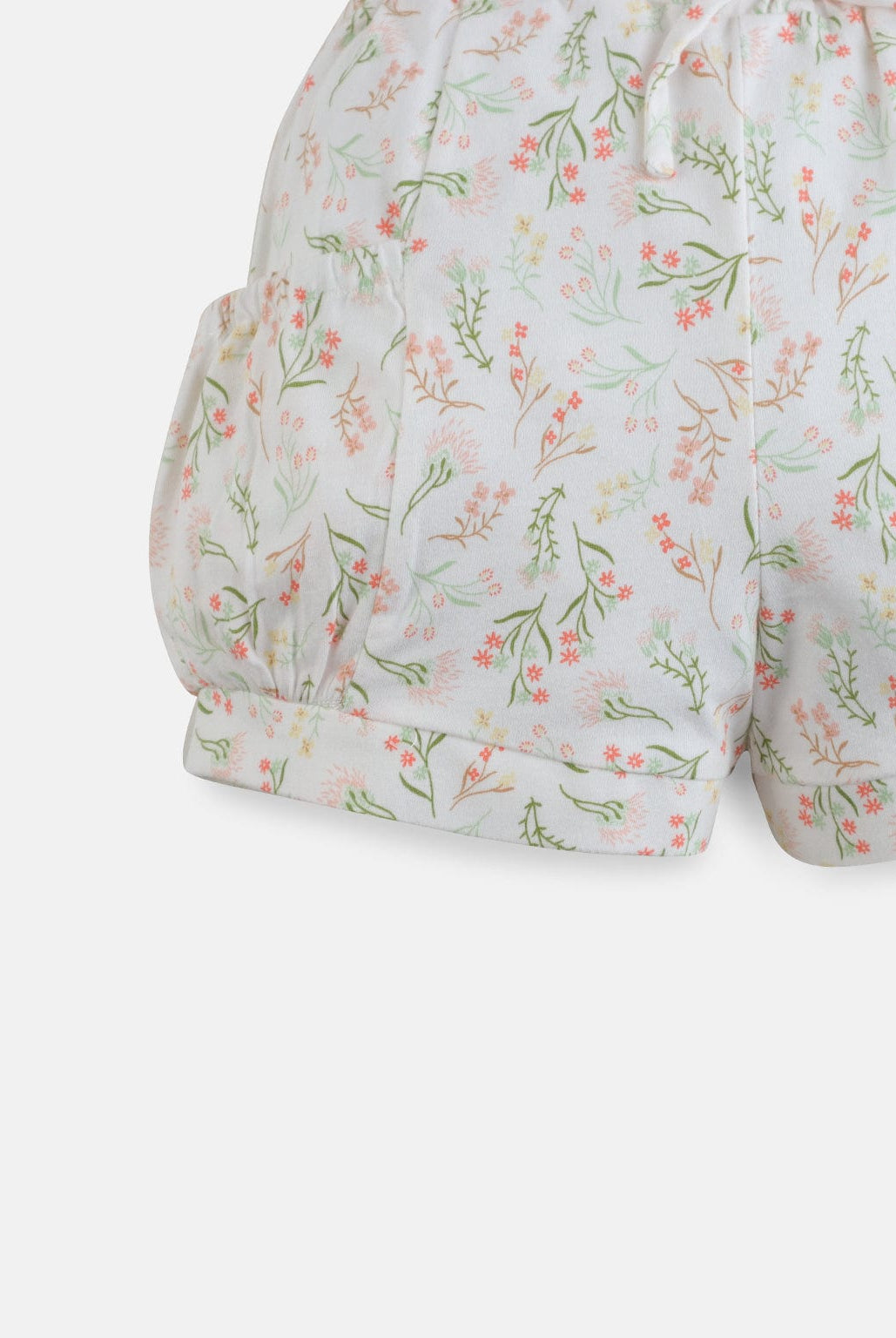 جينجرسنابس شورت بناتي منفوخ بجيوب امامية متعدد الألوان