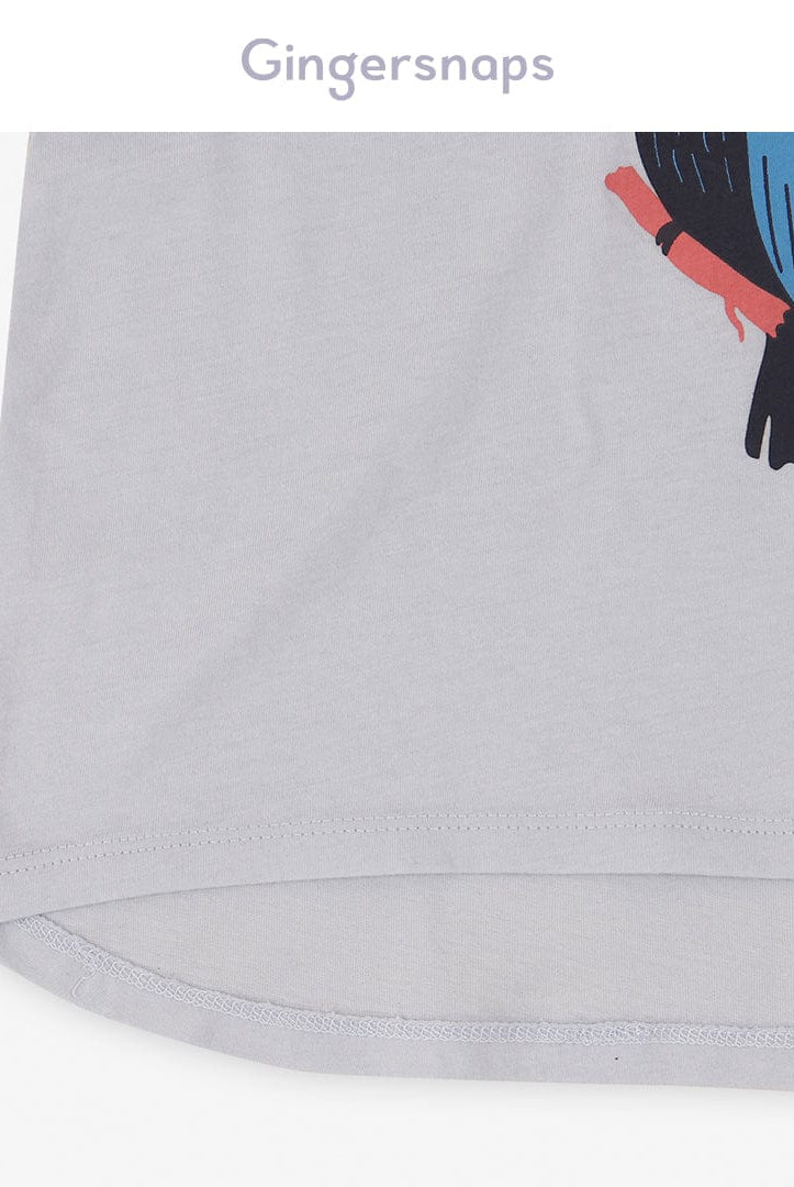 جينجرسنابس تي شيرت بناتي بطبعة بغبغاء نيلي فاتح