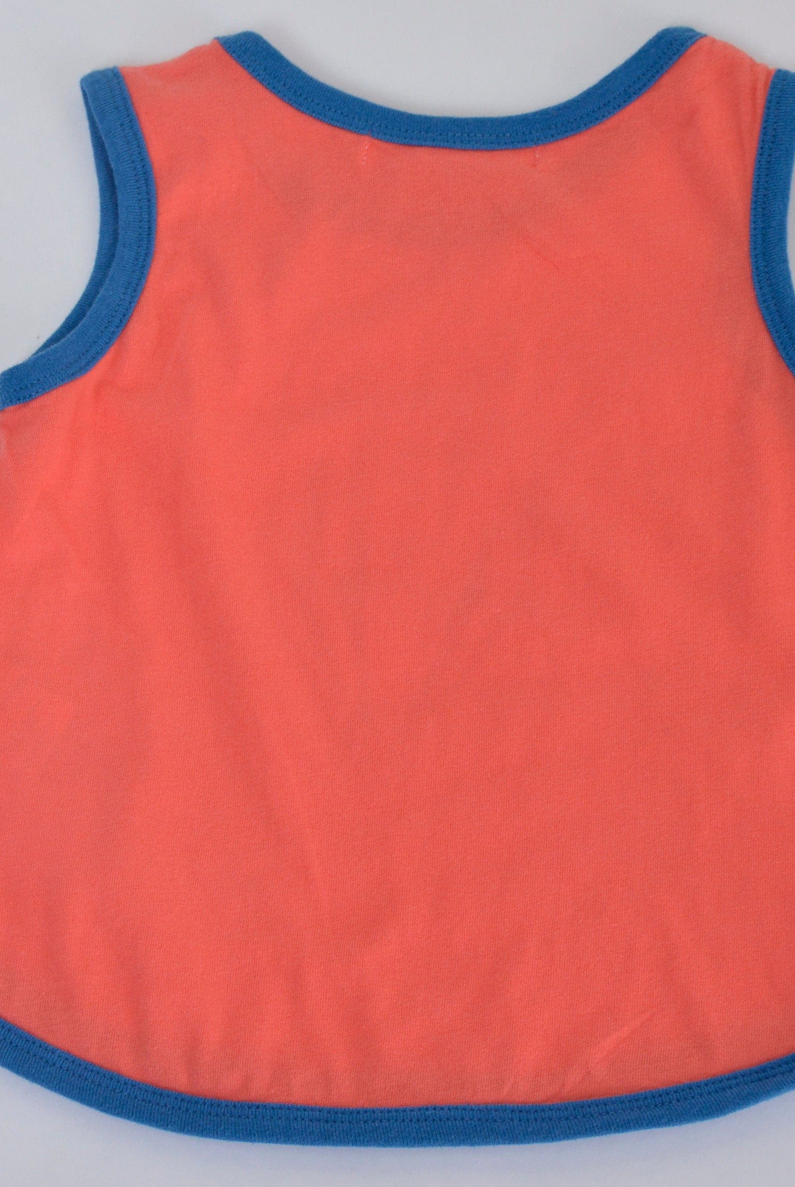 جينجرسنابس بلوزة بدون أكمام مع طبعة على الصدر بناتي دوباري