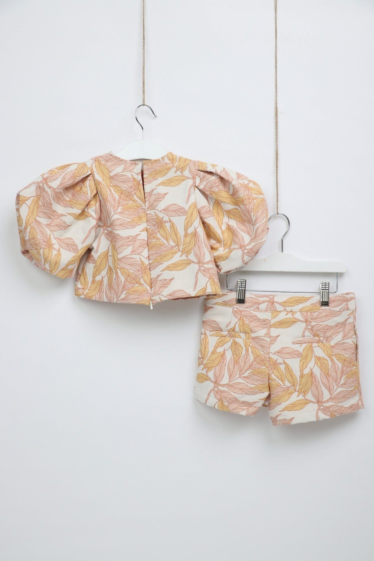 جينجرسنابس طقم شورت بناتي بلوزة وبنطلون مشجرة متعدد الألوان