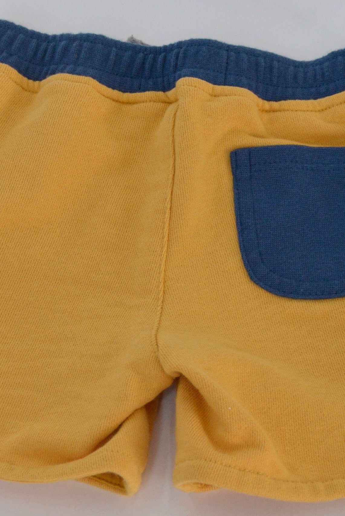 جينجرسنابس شورت سادة برباط أمامي ولادي رضع أصفر/أزرق داكن