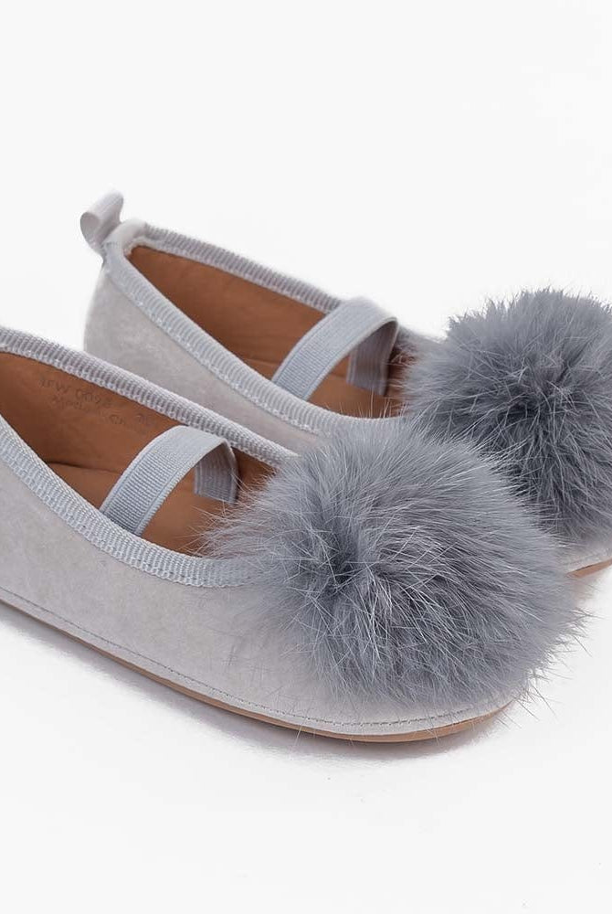 جينجرسنابس حذاء بناتي رضع بكرة فرو رمادي فاتح