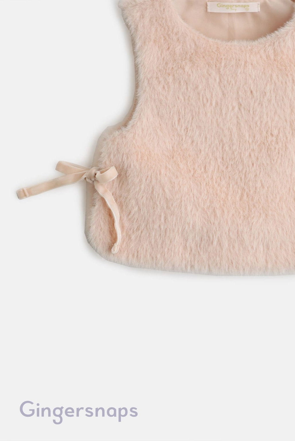 جينجرسنابس سترة كت فرو بفيونكات قصيرة وردي