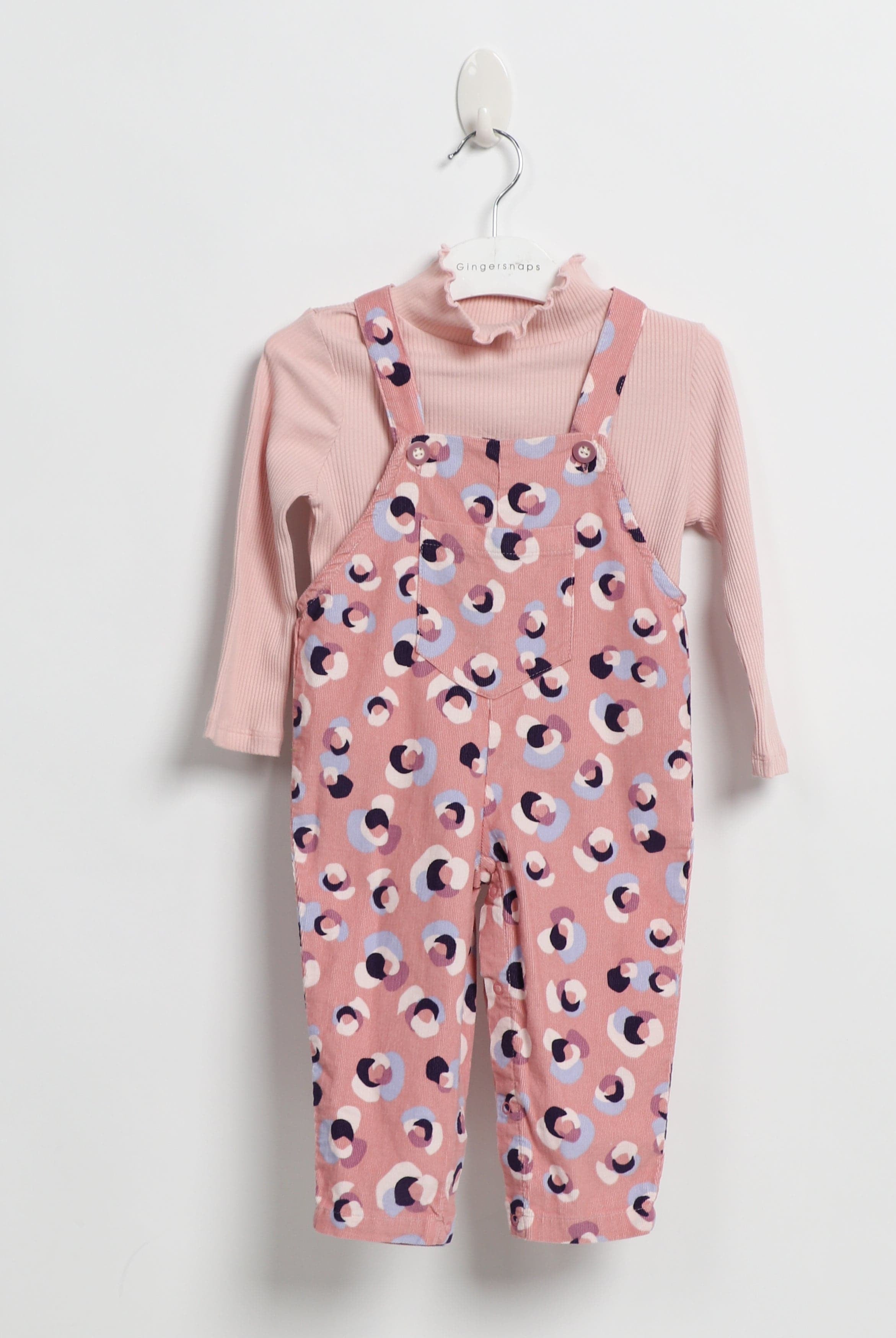 جينجرسنابس جمبسوت بناتي رضع بجيب أمامي متعدد الألوان