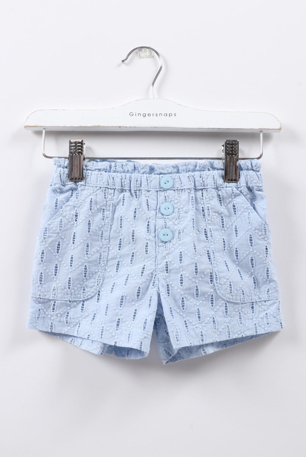 جينجرسنابس شورت مخرم مزين بأزرار أمامية أزرق فاتح