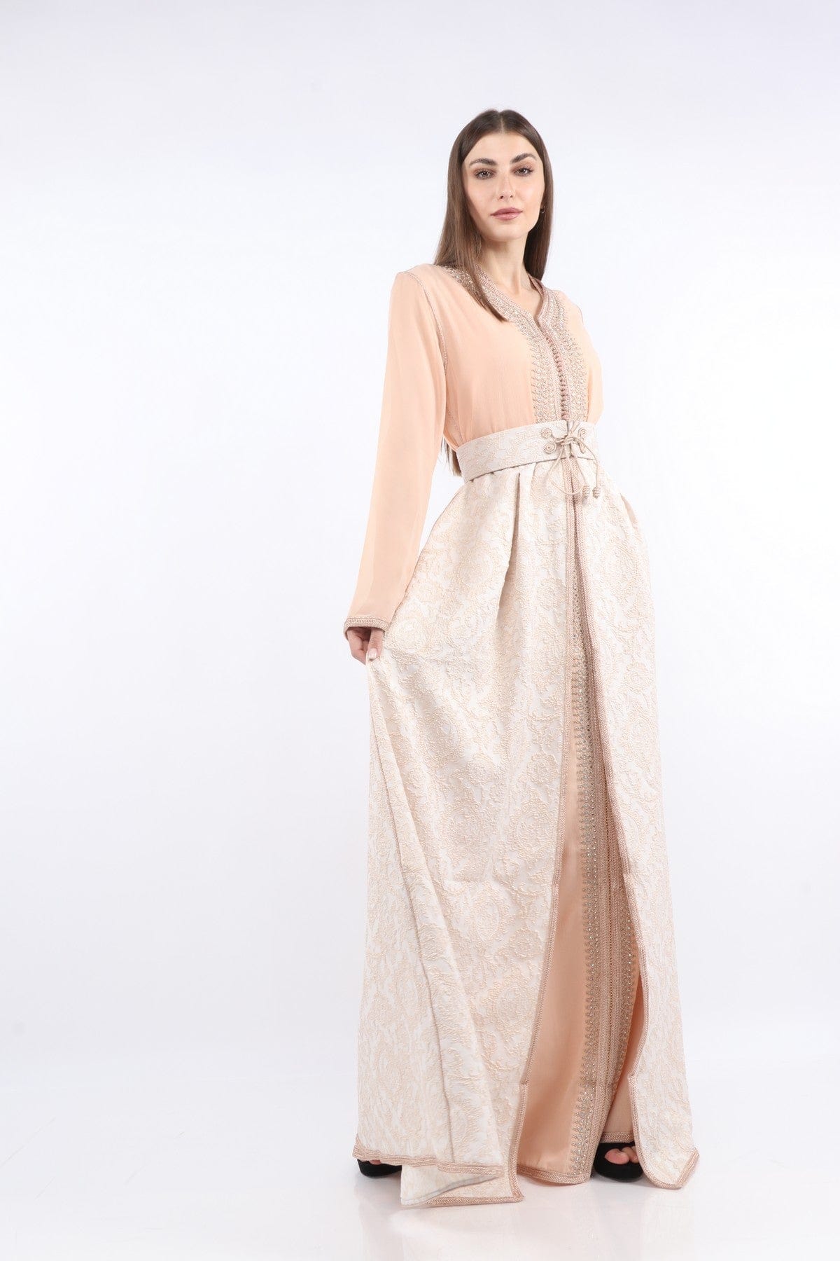 ديامانتين قفطان كم طويل نسائي بحزام خصر ومنفوش من تحت وردي فاتح