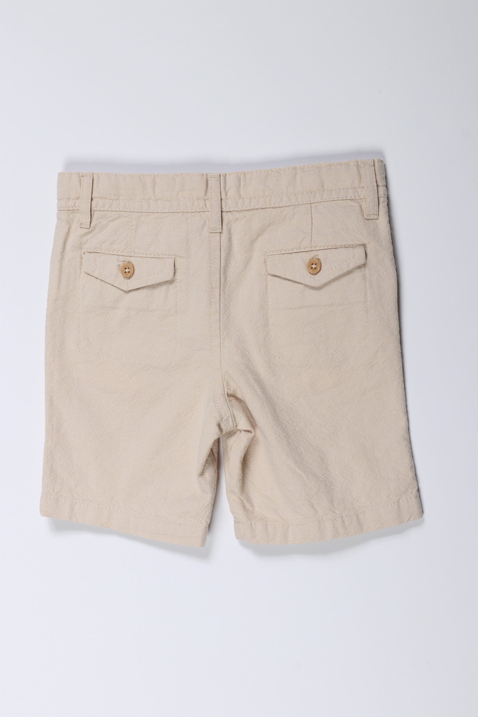 جينجرسنابس شورت قماشي بحزام البيج