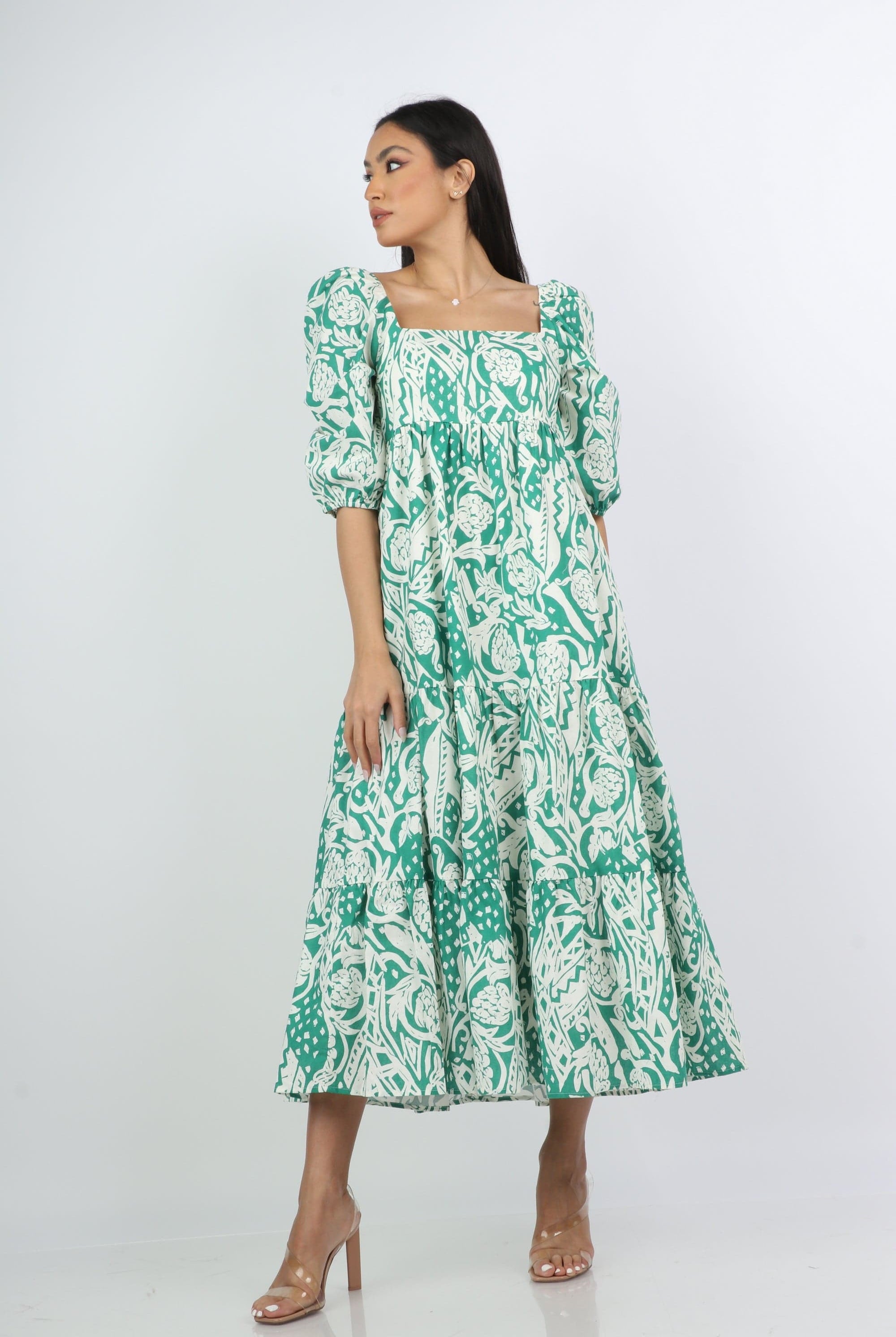 نتشي فستان ميدي منقوش واسع بصدر مربع 3/4 كم