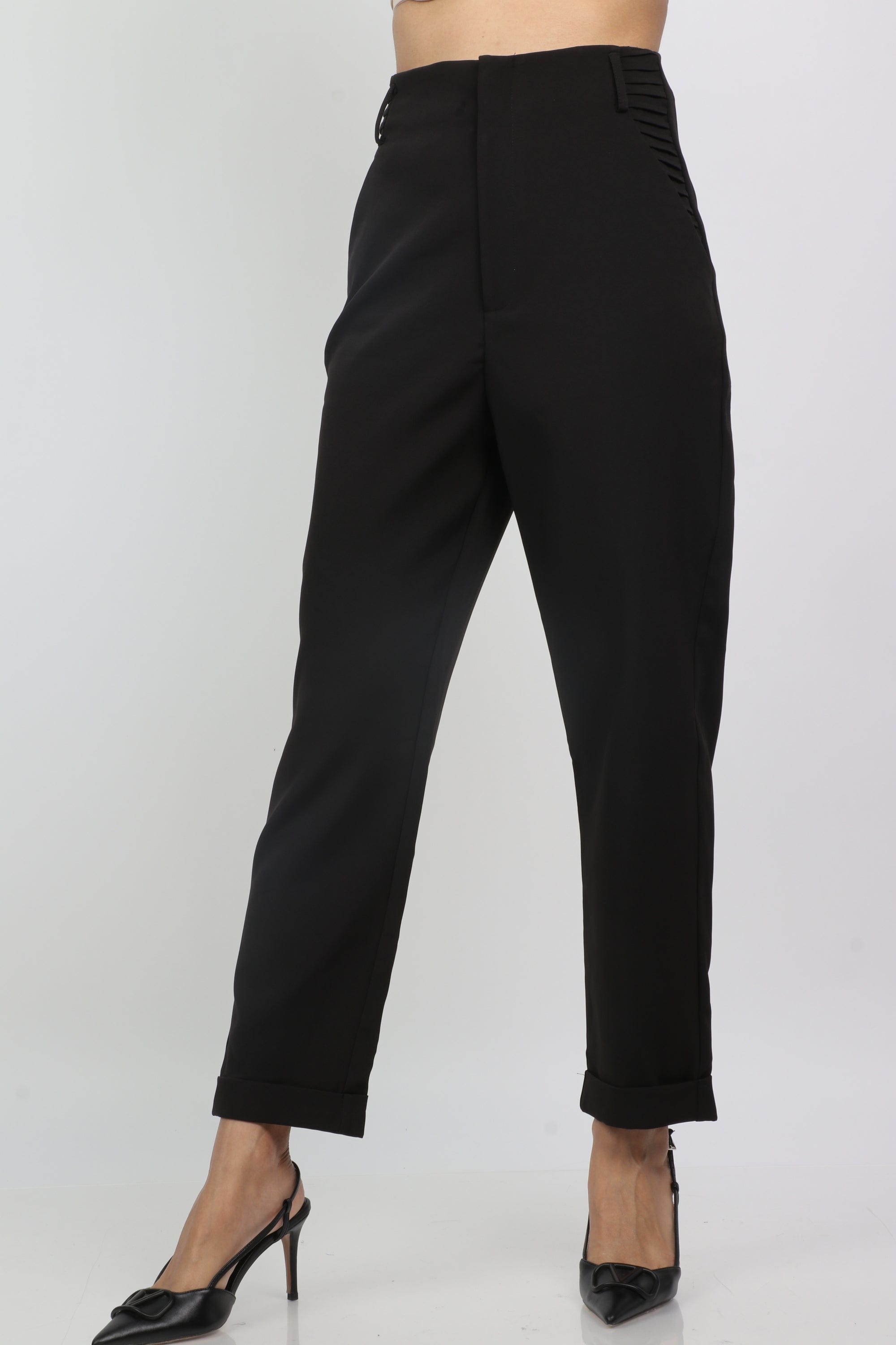 ูุชุดู ุจูุทููู ููุงุณูู ูุงู ููุณุช ุทููู ูุณุงุฆู