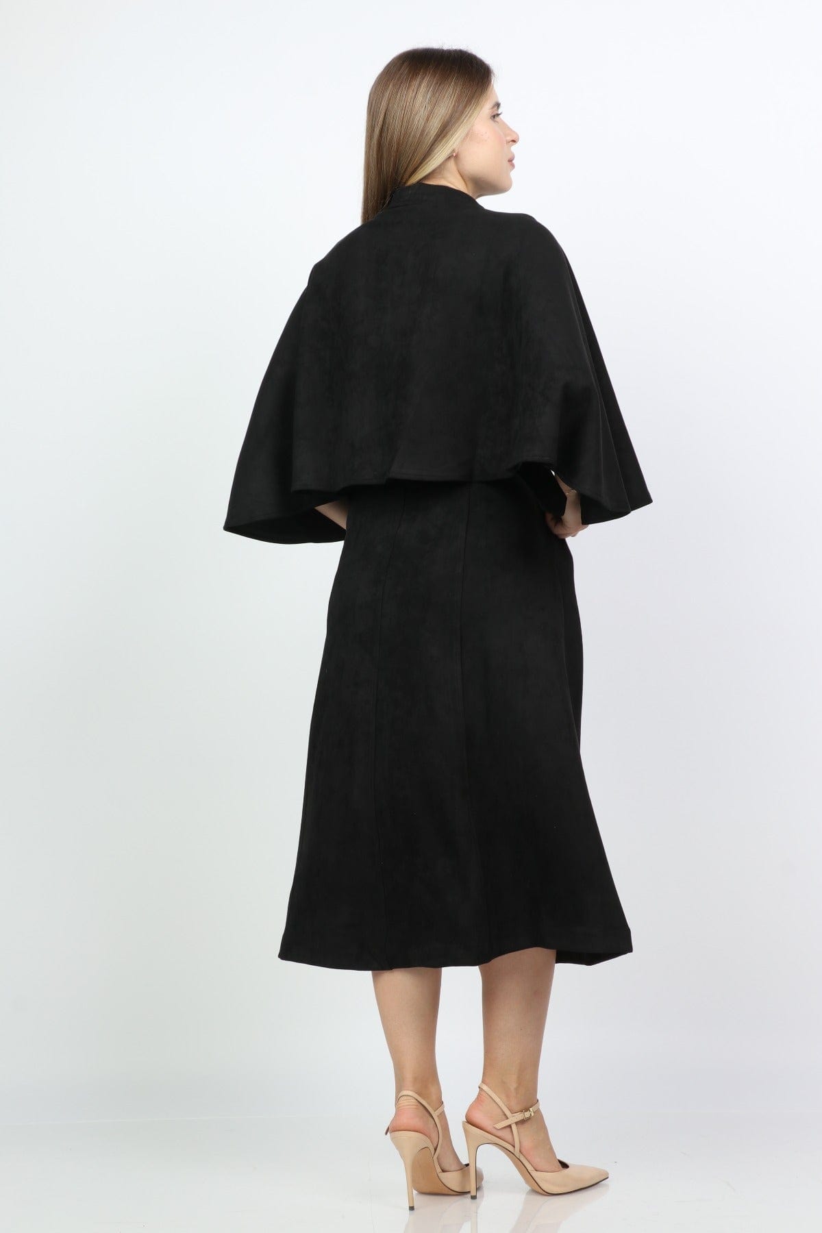 نتشي فستان ميدي بأزرار أمامية بحزام بكم على شكل فراشة