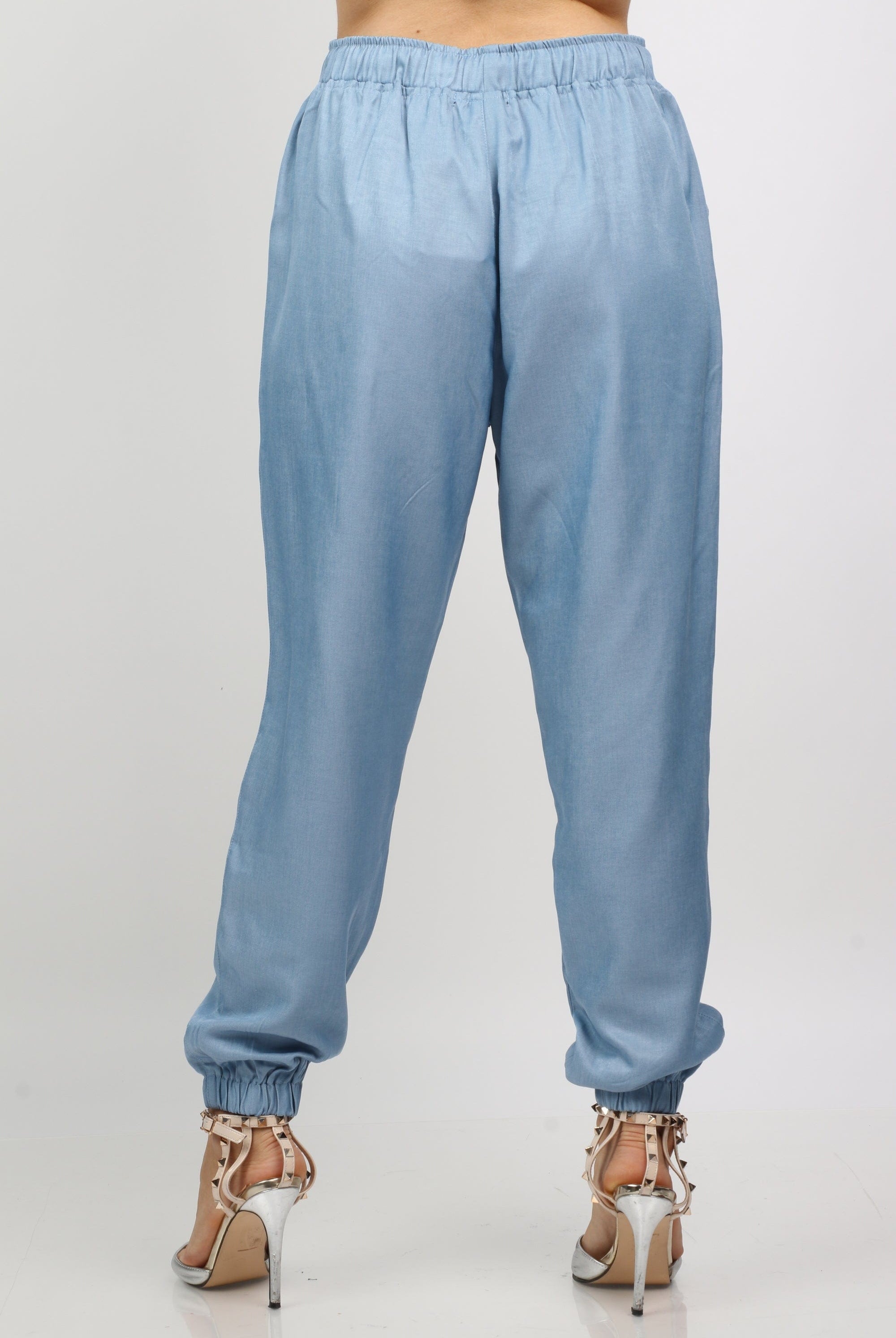 نتشي بنطلون طويل بحلقات من اسفل وخصر مكشكش طويل نسائي