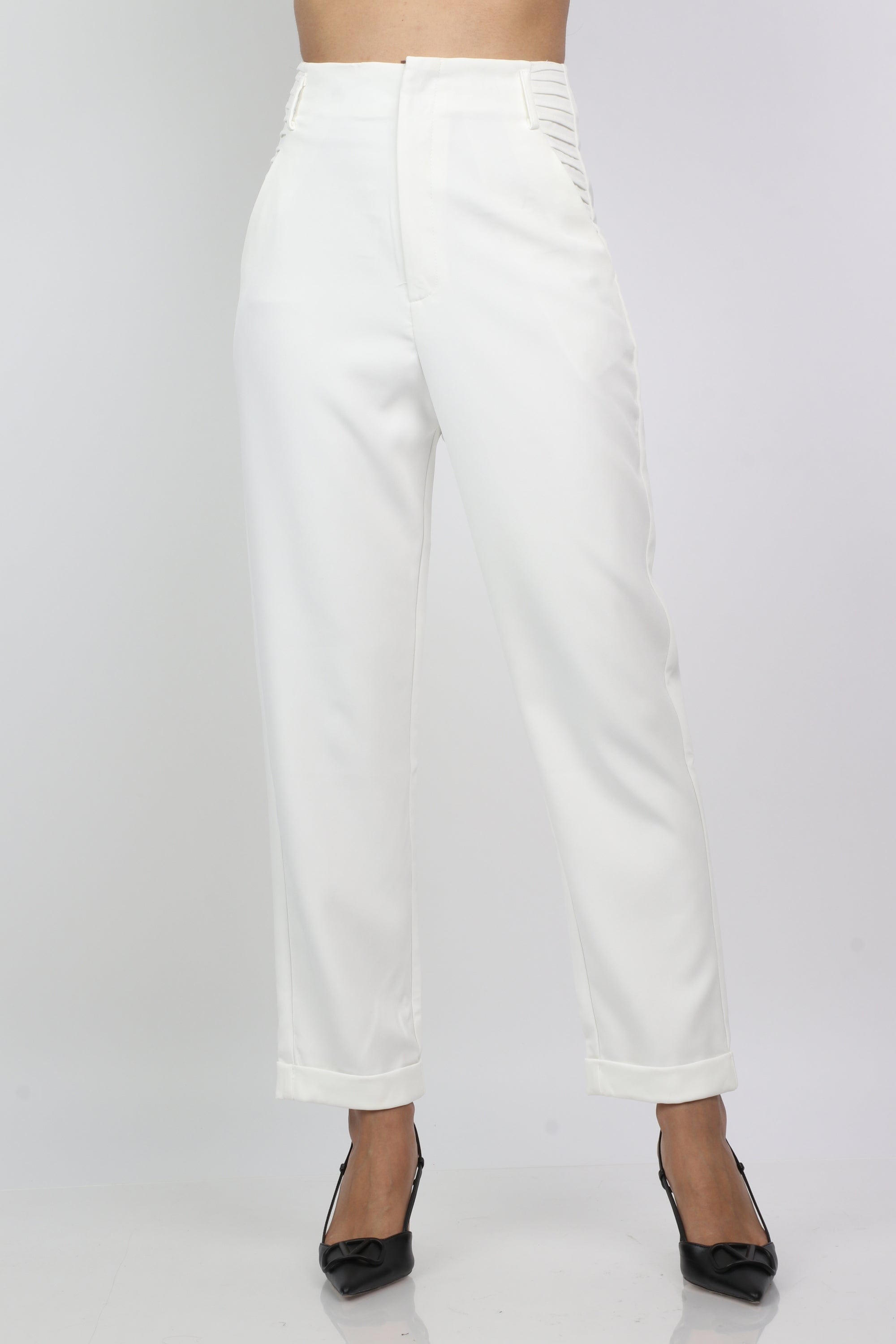 ูุชุดู ุจูุทููู ููุงุณูู ูุงู ููุณุช ุทููู ูุณุงุฆู