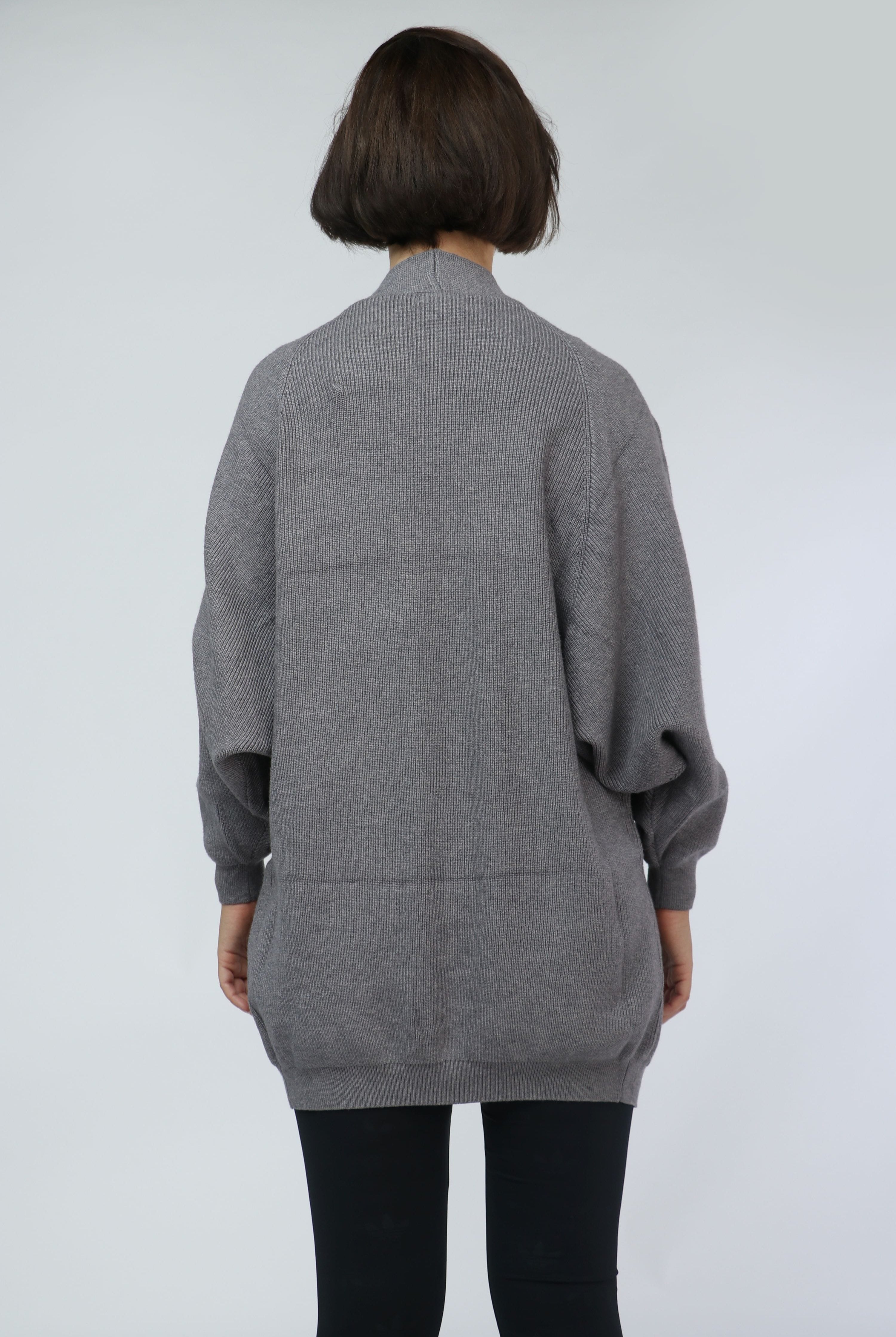 نتشي كارديجان سادة بأكمام طويلة بف بأساور