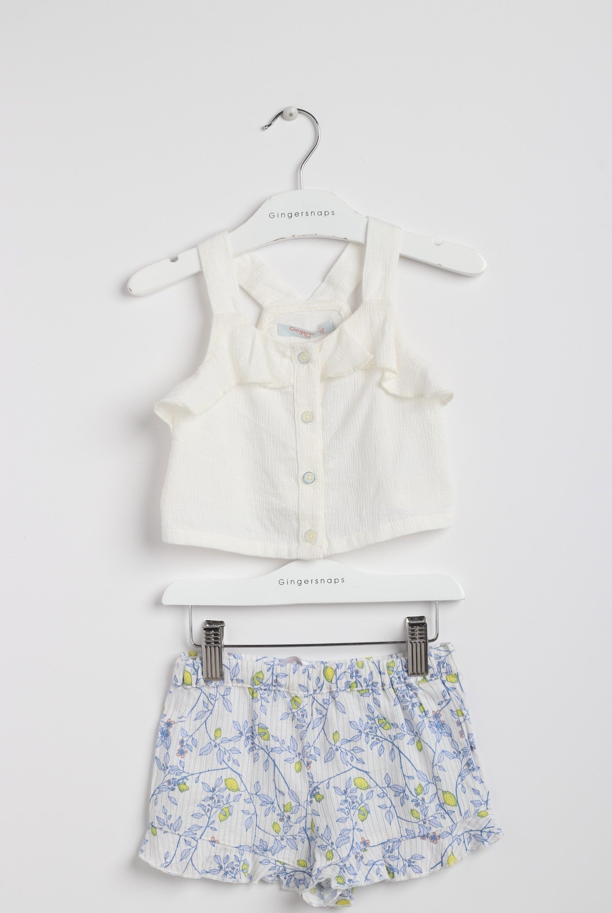 جينجرسنابس طقم بناتي للرضع بلوزة وشورت وقبعة مشجرة متعدد الألوان